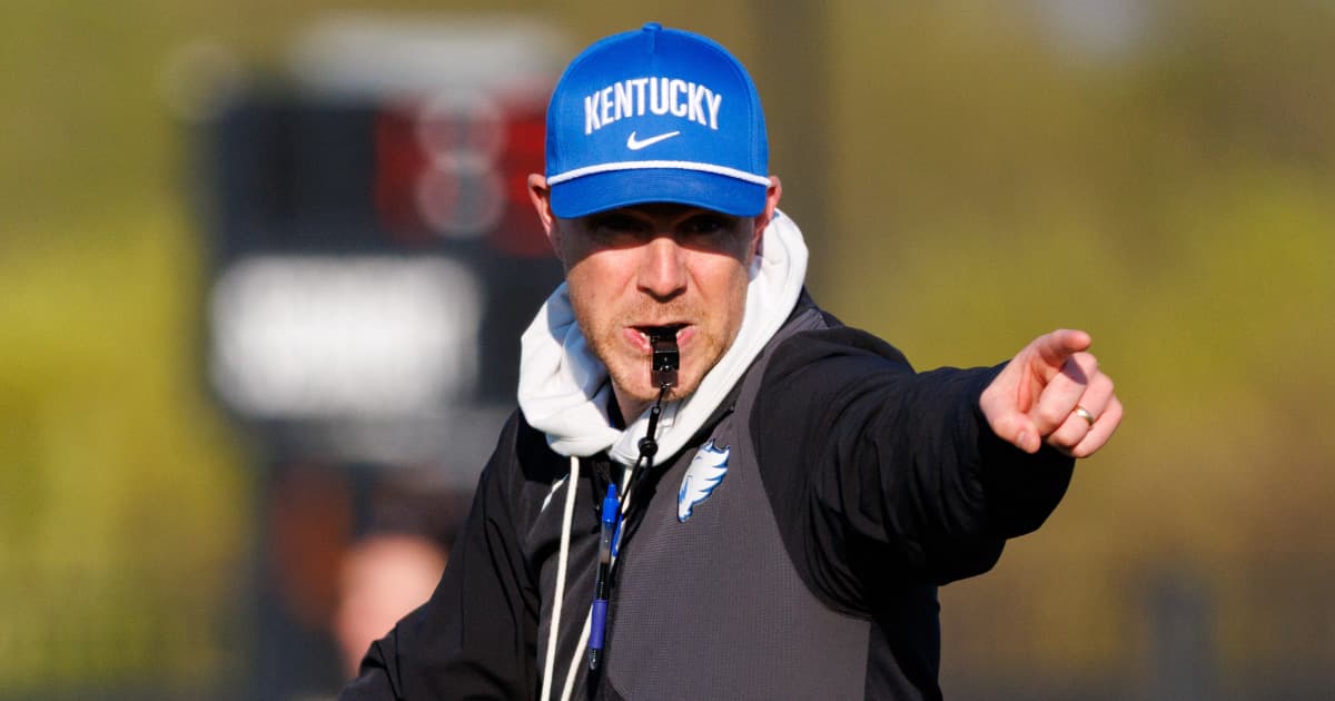 TE Conrad Hart commits to Kentucky