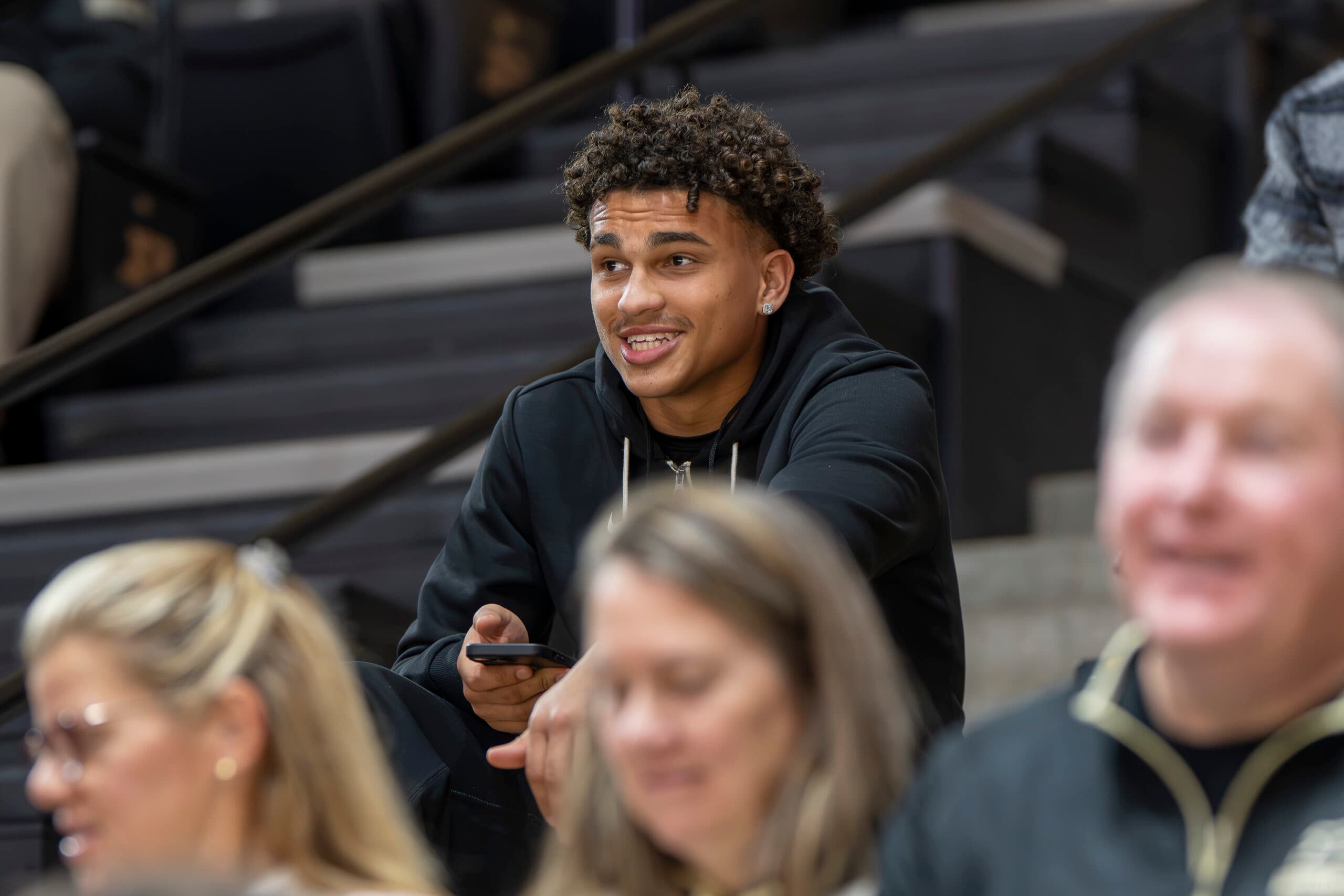 4-star PG Tai Bell transferring to Columbus (Fla.) for junior season