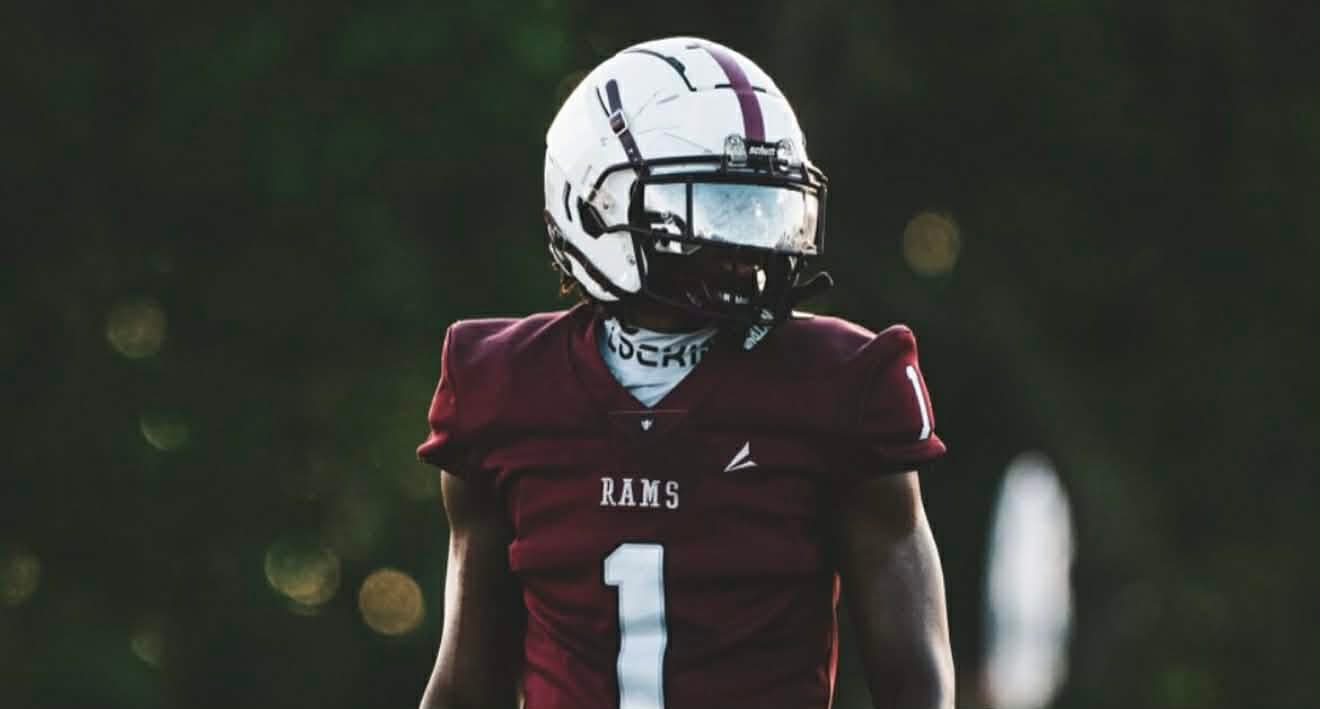 Coveted safety Turmarian Moreland names three finalists and sets commitment date