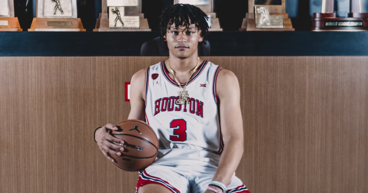 Houston guard Isiah Harwell plans to enter the NCAA transfer portal