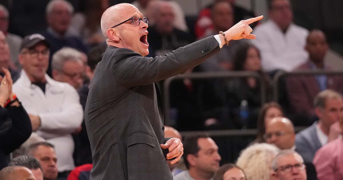 Dan Hurley: College basketball programs should operate like NBA teams
