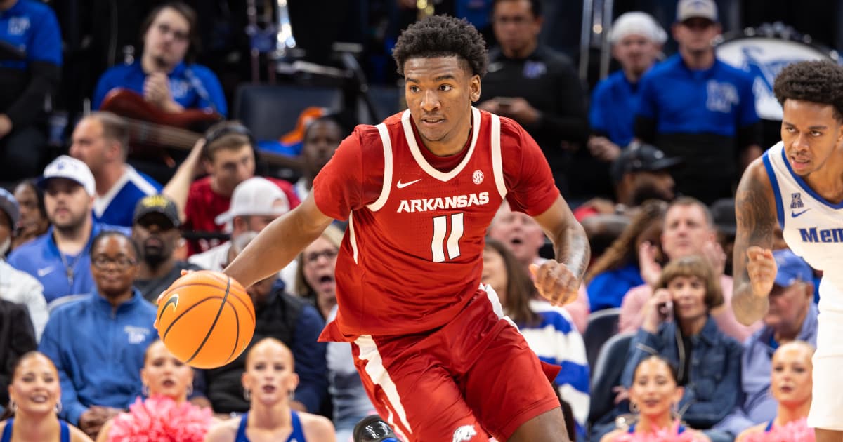 Arkansas sophomore forward Karter Knox plans to enter NCAA Transfer Portal