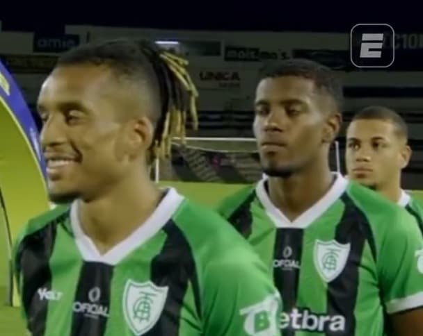😂 DJ plays pagode, not the national anthem, in Serie B; watch 🎥