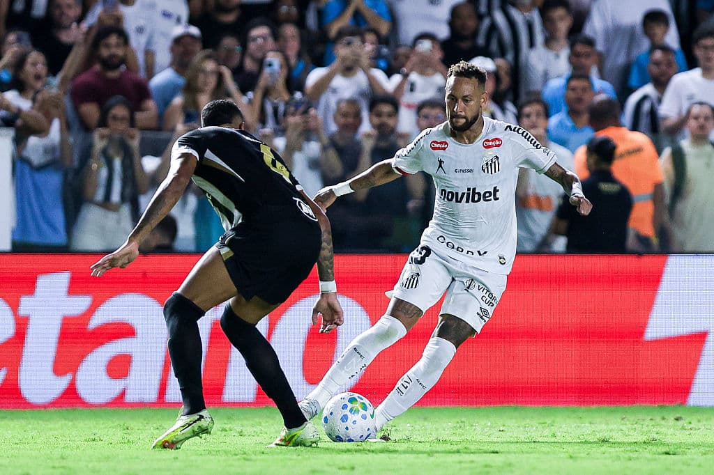 😅 Rare in the Brasileirão! Neymar comments on refereeing and...praise