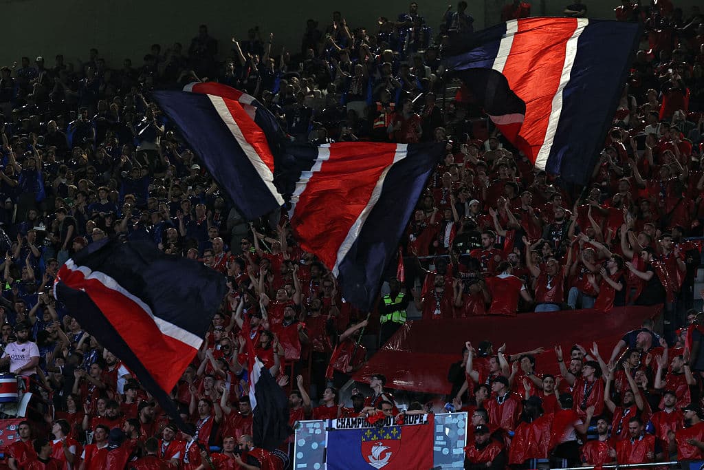 🔴 PSG-Liverpool | Salah benched! Electric at the Parc des Princes