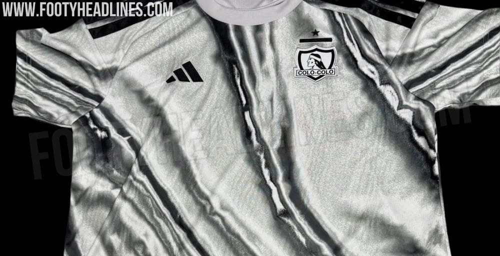 🤔Like it? Colo Colo's third kit leaks