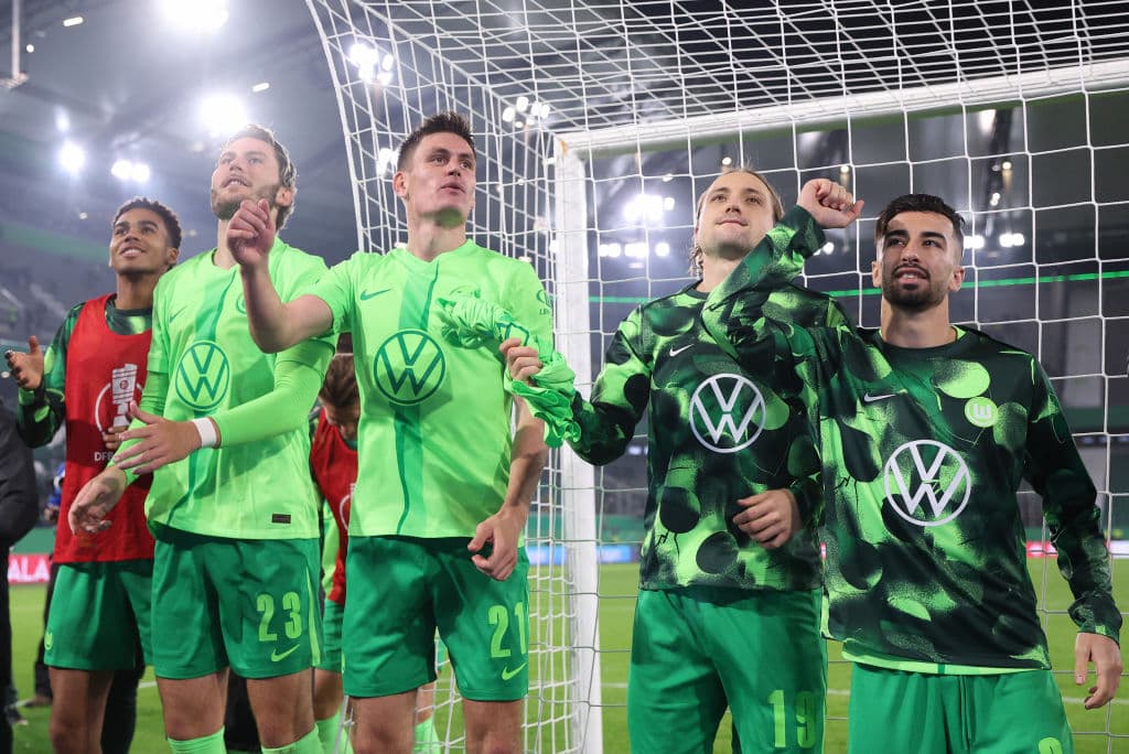 Two faces of the crisis: Bundesliga stars expose their club’s flaw
