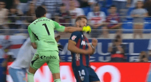 📹 Football or boxing? Match in Spain marred by shocking assault