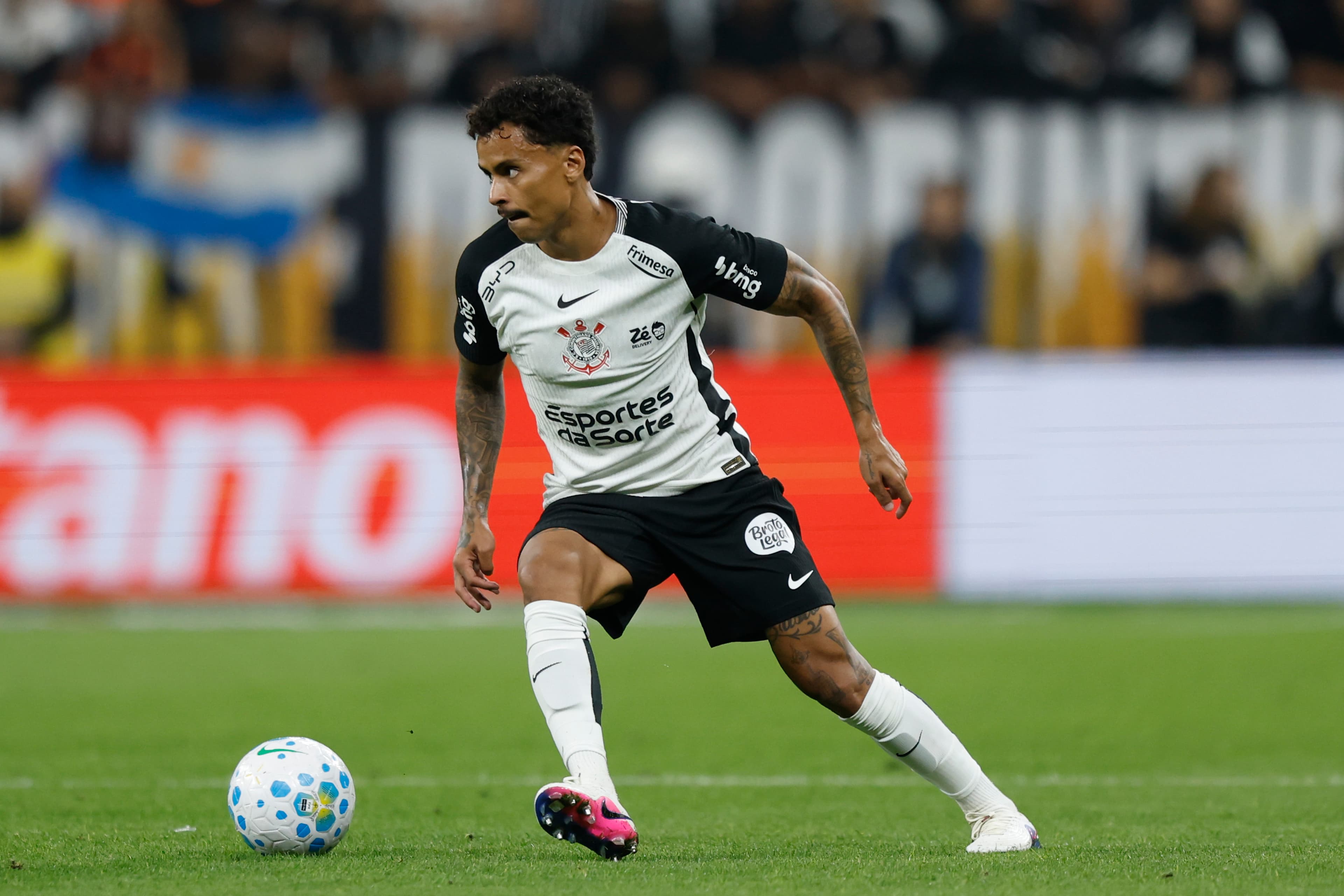 André ban opens door for Diniz favourite at Corinthians