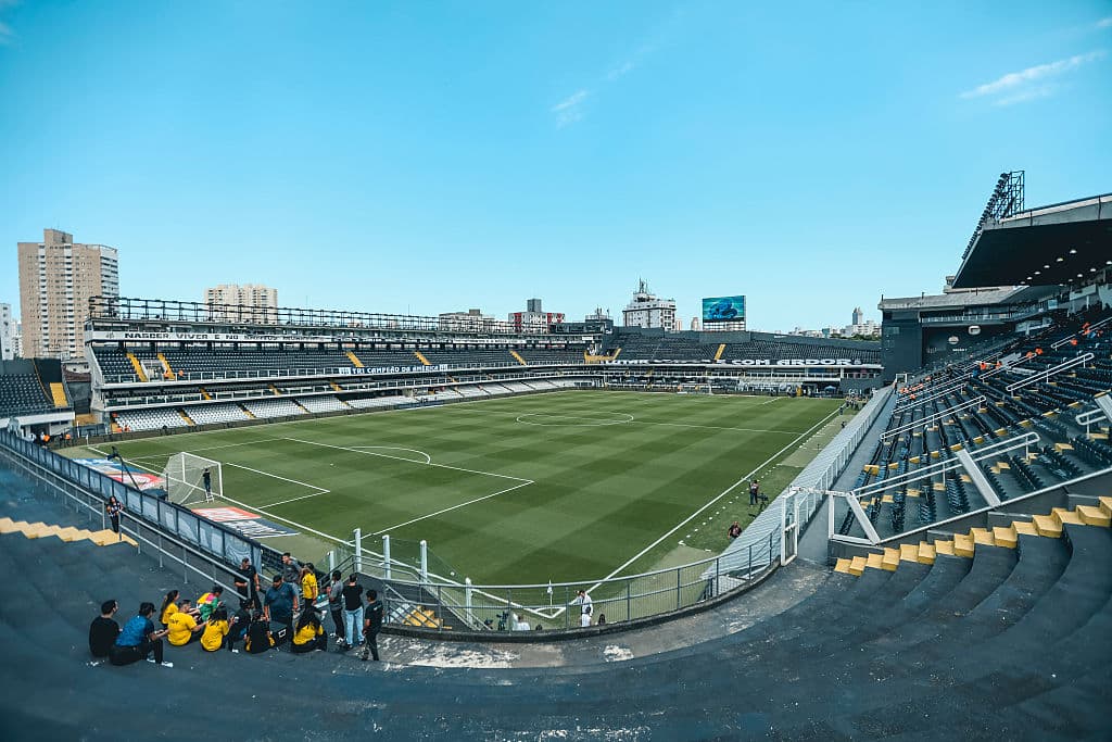 📋 High tension: Santos and Internacional line-ups for BR clash