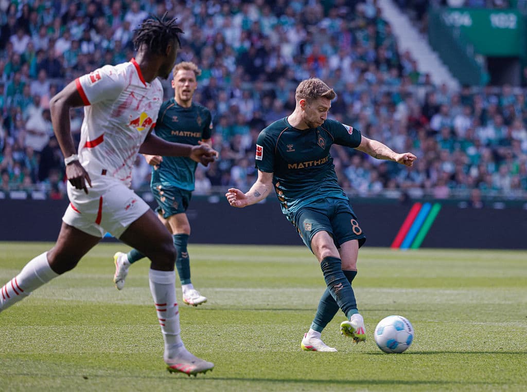 Things are boiling over at Werder: TV pundit backs Weiser!