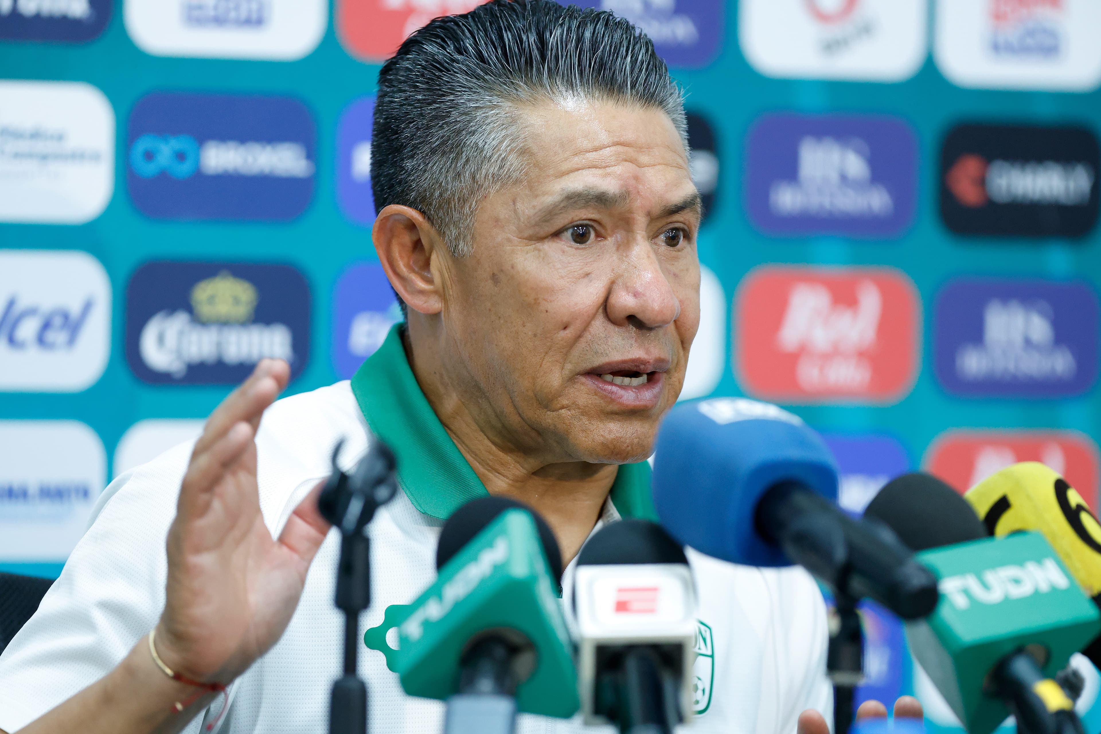 🚨 Legendary Athlete Announces Final Chapter: Champion Settles into Retirement