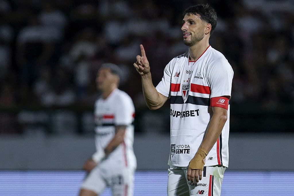 🤣 Rivals don’t let São Paulo’s Copa do Brasil exit slide