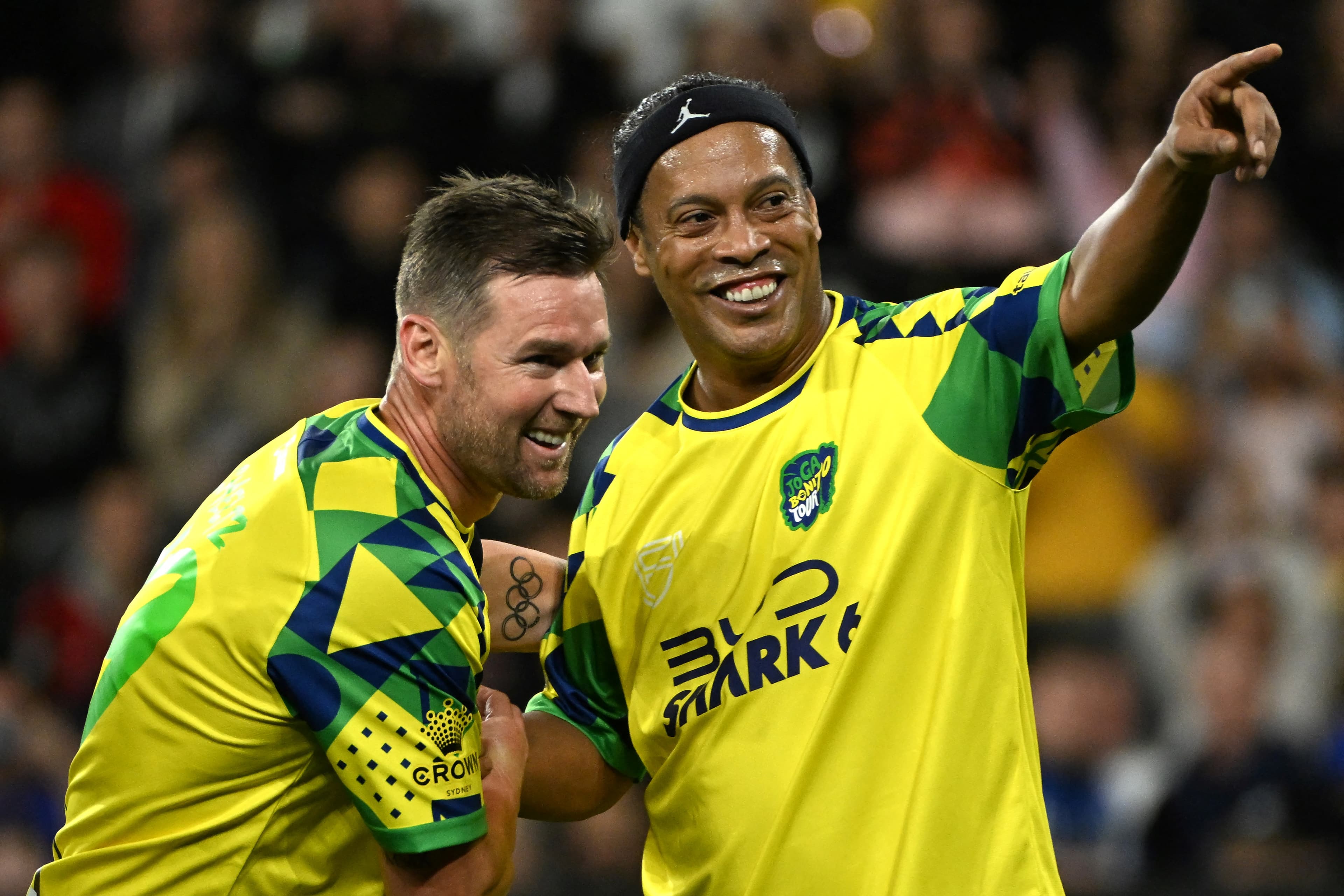 🎉 Grandad Takes Down Young Guns: 70-Year-Old Mastermasterdoms Formula 1!