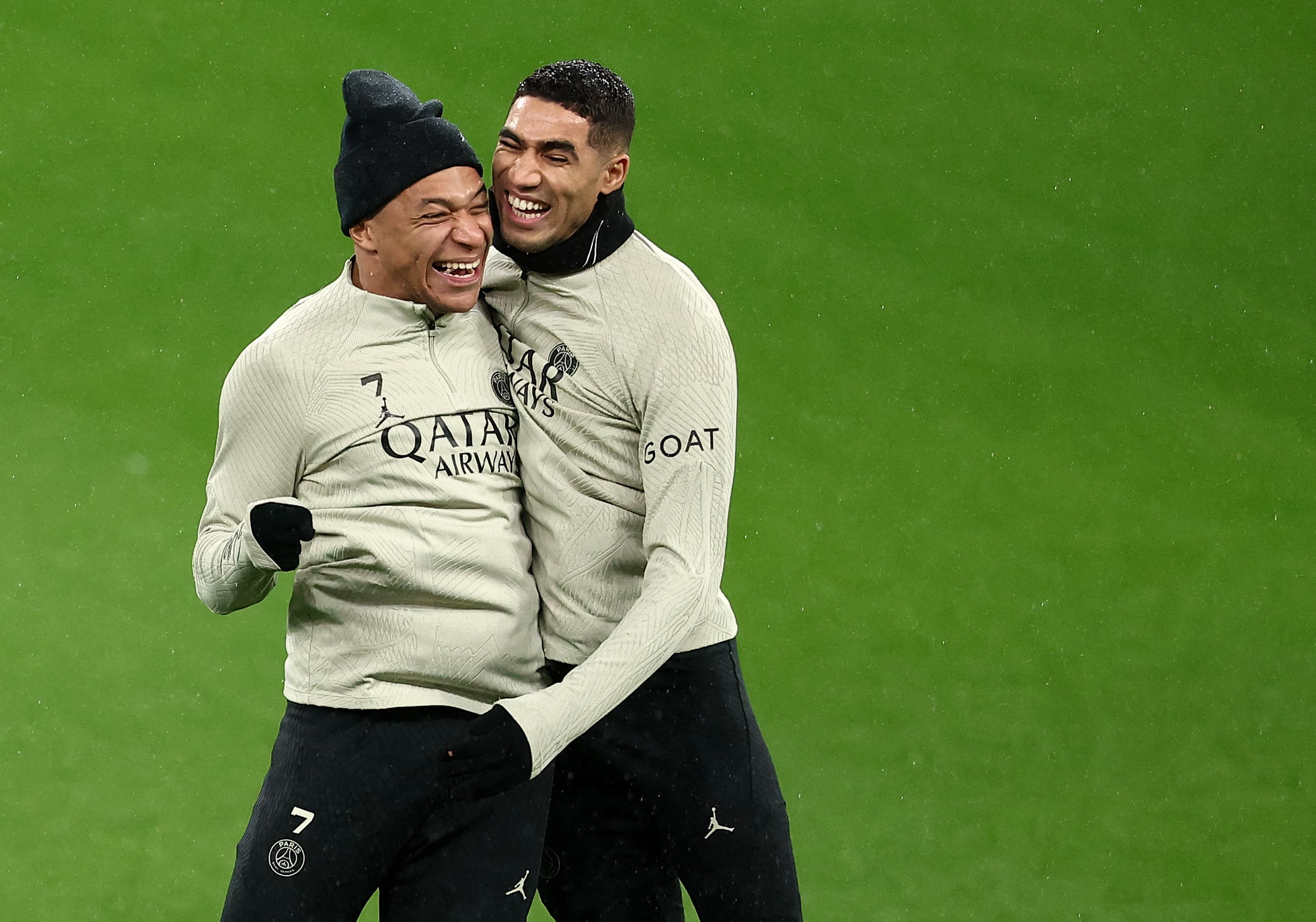 ☕️🥐 FC Breakfast: Mbappé and Hakimi trolled 🤣, Camp Nou back 🫶