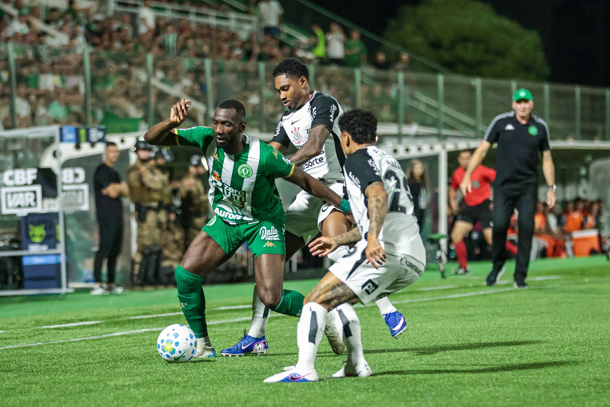 📹 Check out his moves! BR-26 gringo celebrates nation's World Cup spot