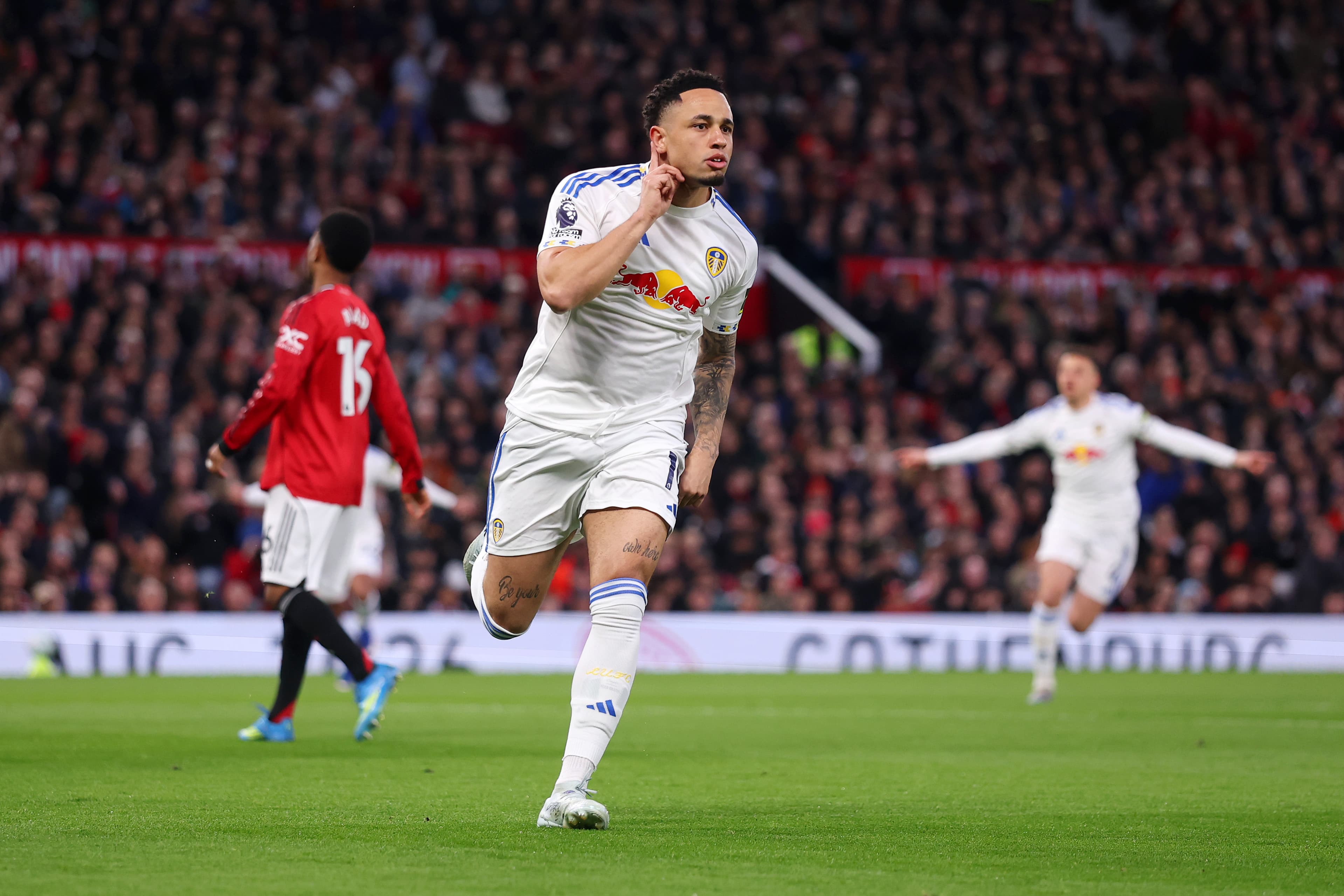 Leeds grab lead at Old Trafford inside five minutes 💥