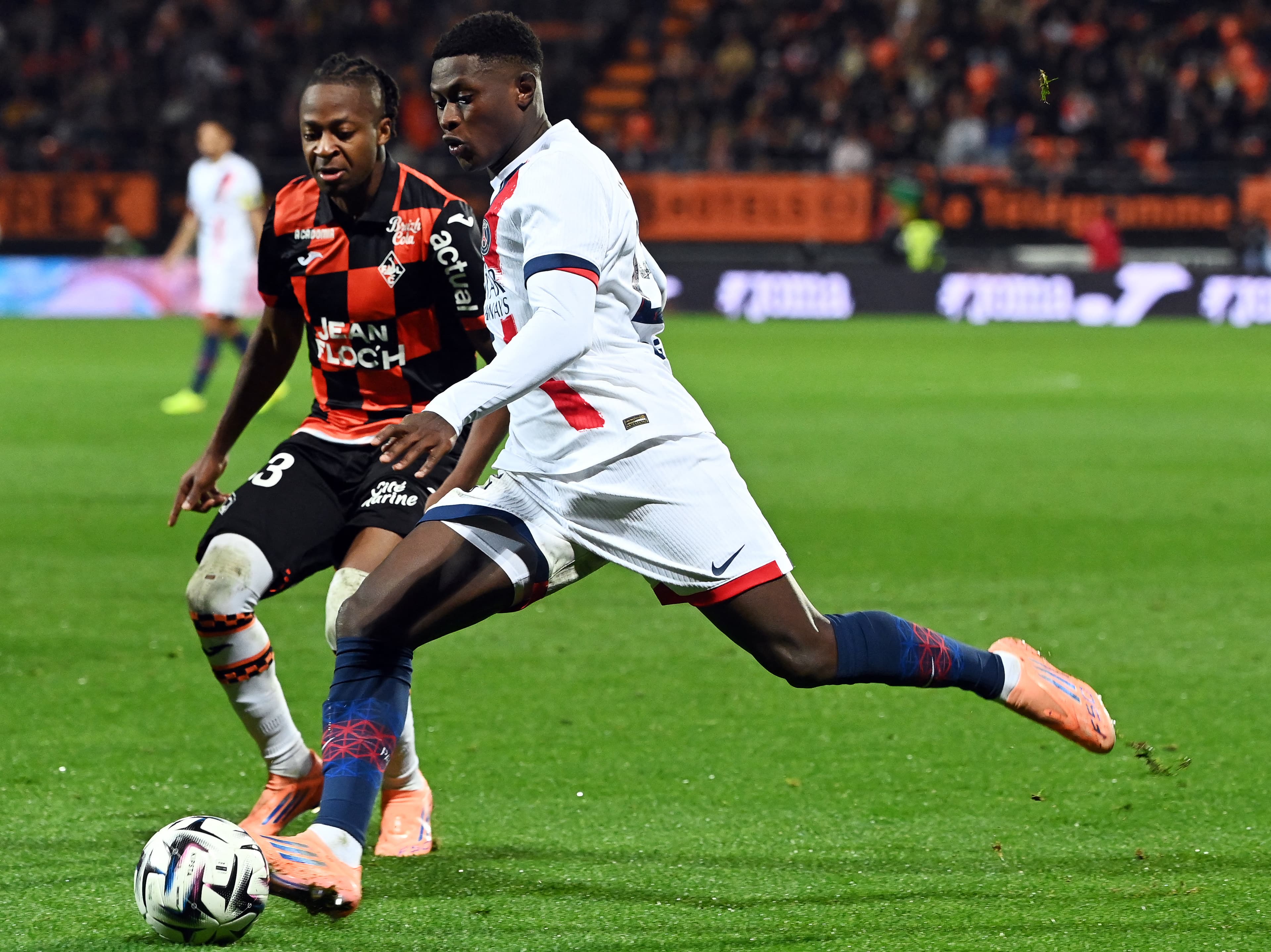 🚨 PSG-Lorient XIs: Luis Enrique rotates the whole side!