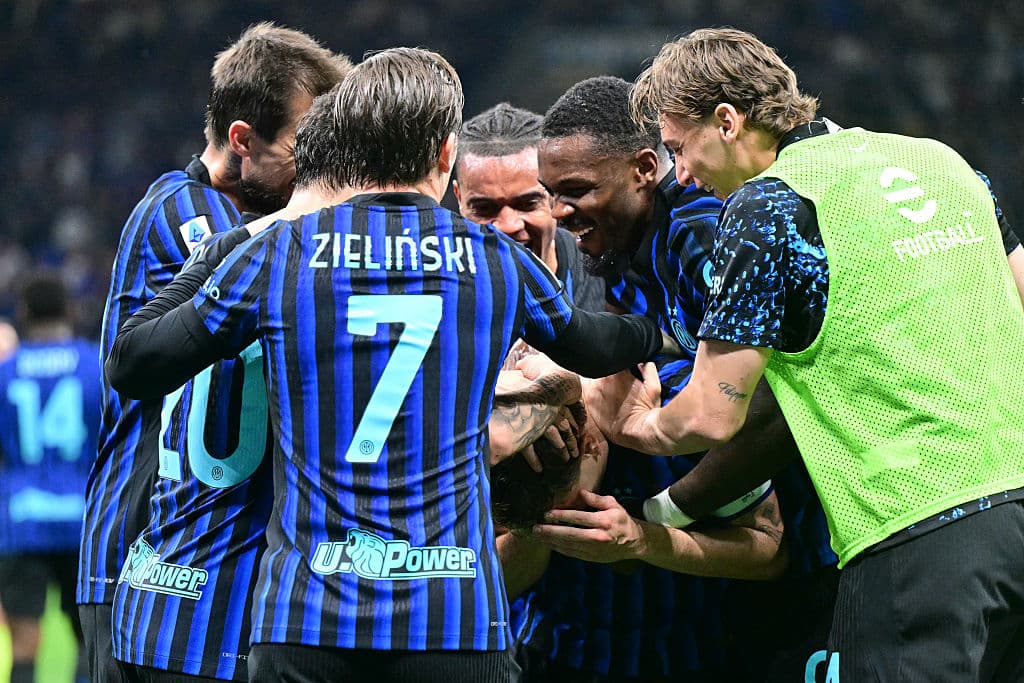 Inter thrash AS Roma and reignite their Serie A charge!