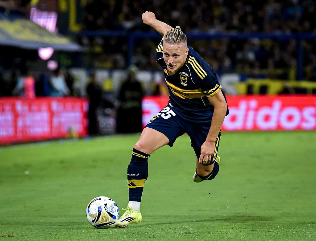 🚨 Diego Asencibar, star striker for Boca Juniors, on track for a 6-week layoff!