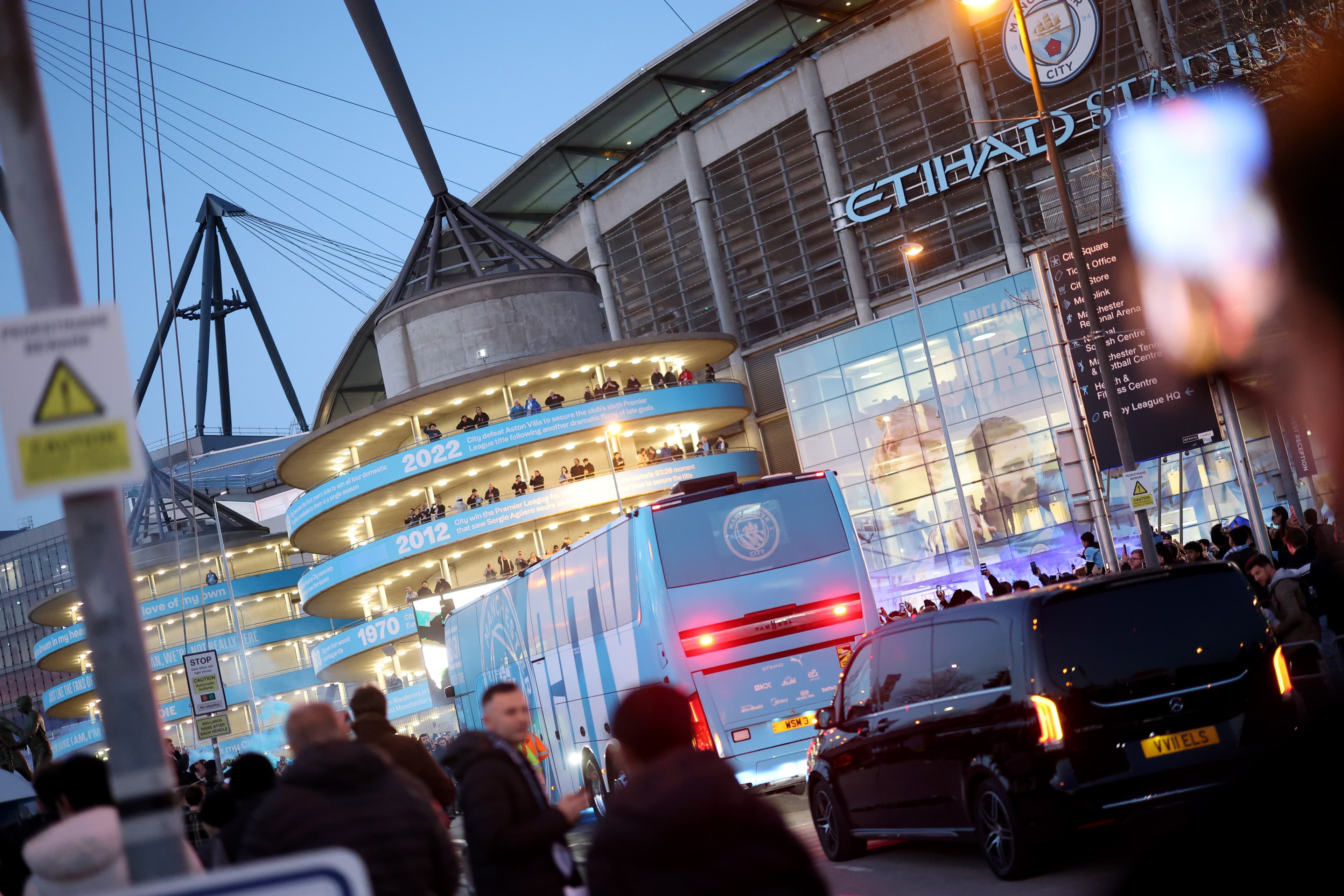 🚨 Goal of the night: Kylian Mbappé shoots wide, Eric Ayoko steps up to score for Ghana!