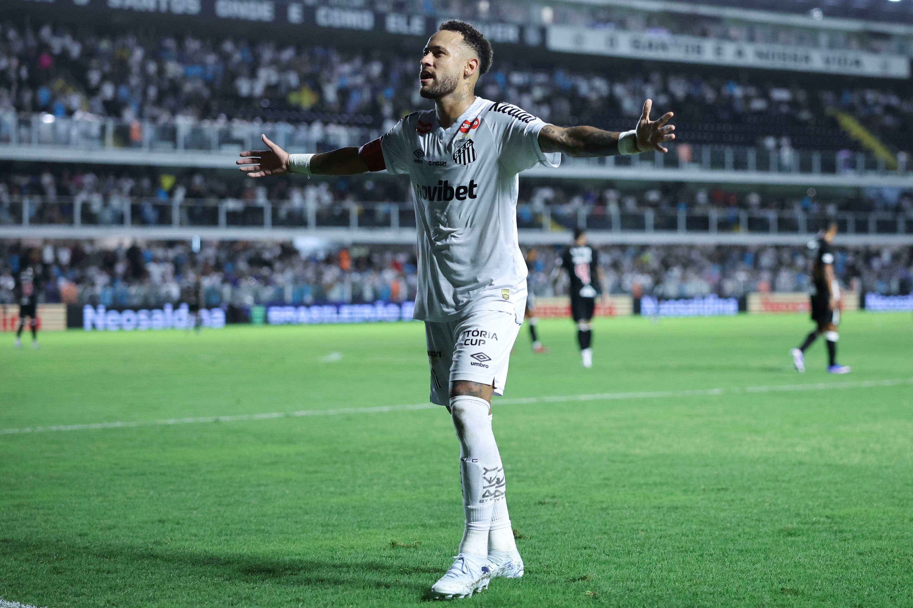 Ancelotti says Neymar is on the right track to return to 🇧🇷