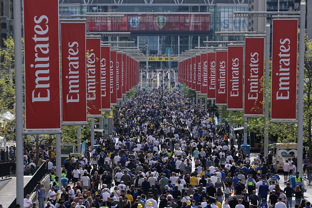🚨 BREAKING: Chelsea and Leeds name teams for FA Cup semi-final clash