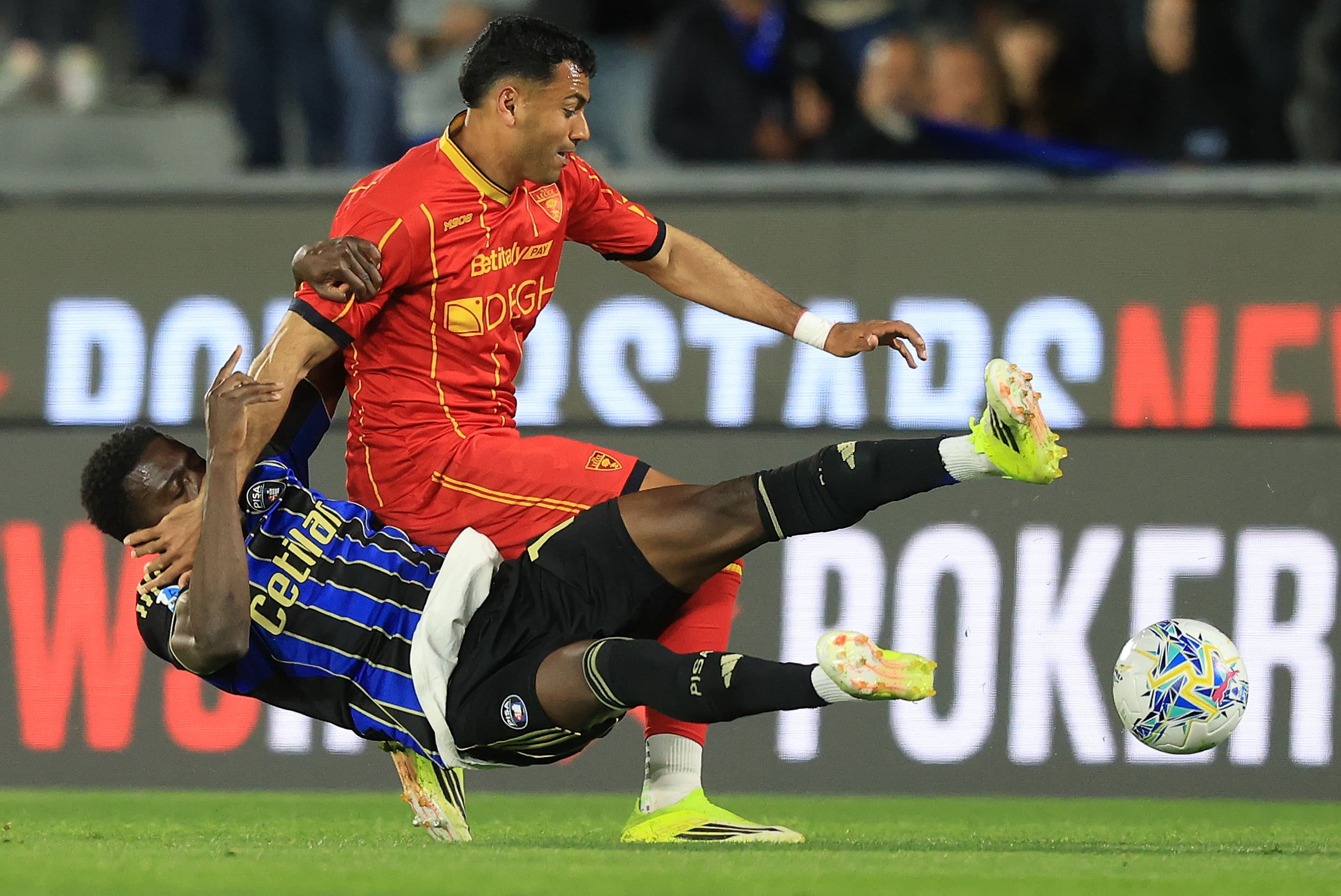 🔴 Pisa-Lecce 0-0 | 🧨 Tiago Gabriel key, Akinsanmiro in trouble 😱