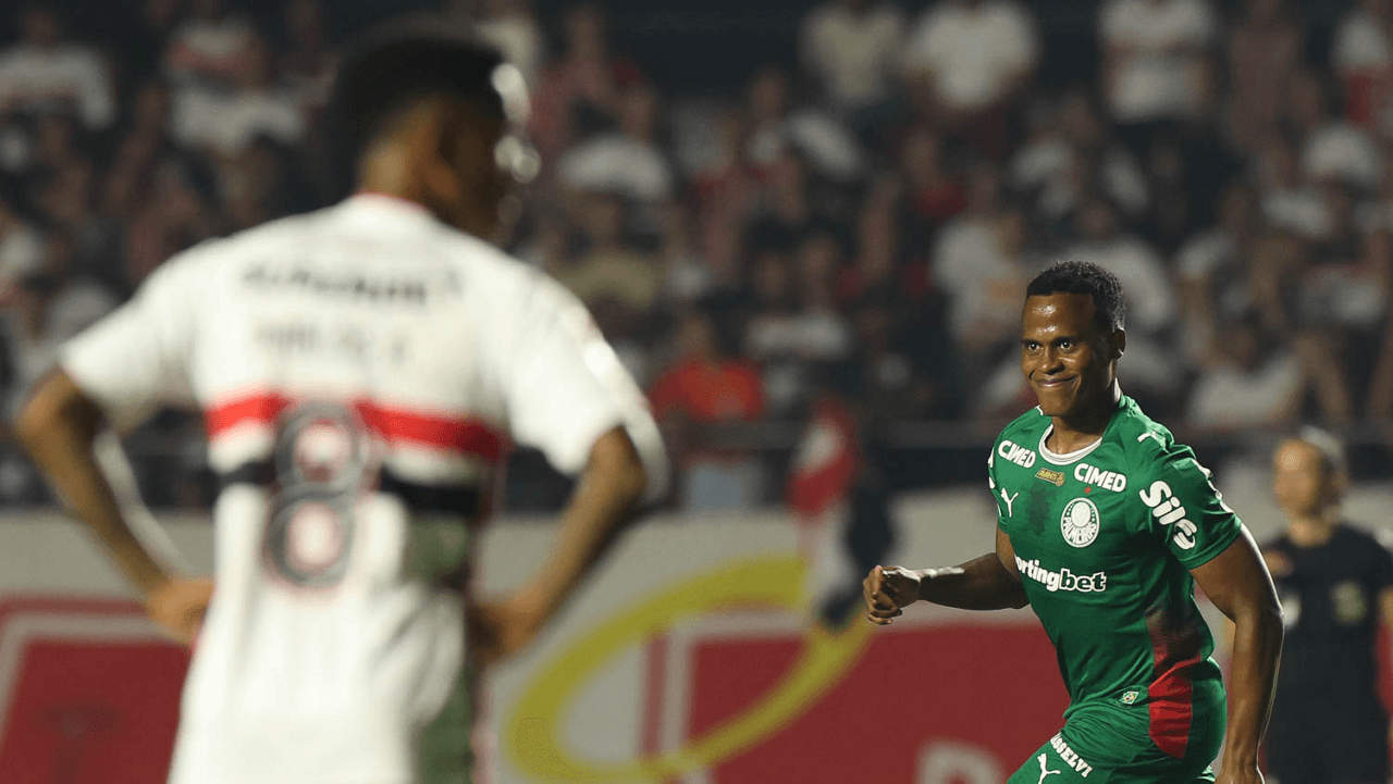 Arias scores, Palmeiras extend São Paulo’s drought, go top