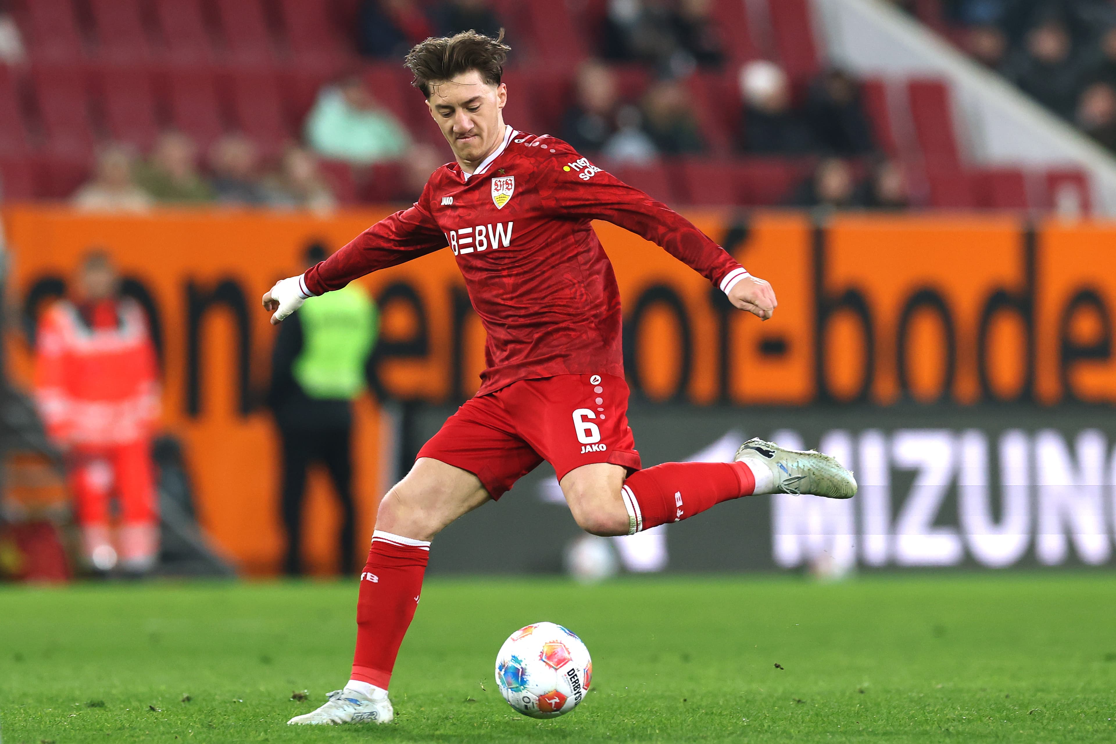 🎯 Darts world champion's wish: Stiller should join this club