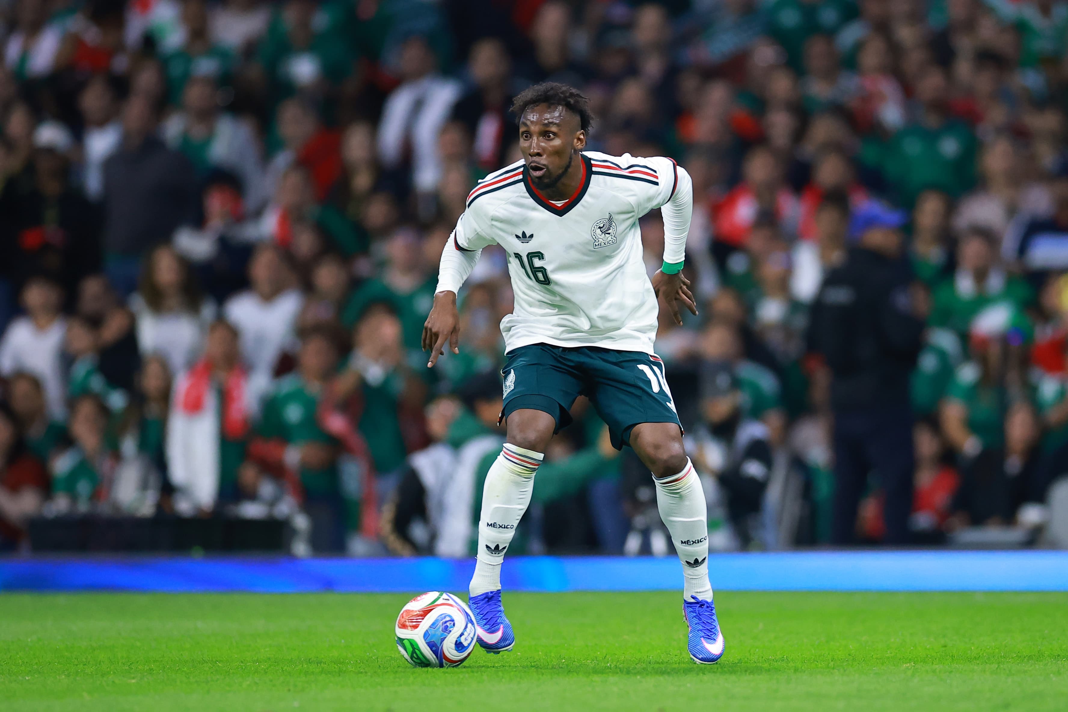 🔥 On fire! Julián Quiñones is in great form in Saudi Arabia