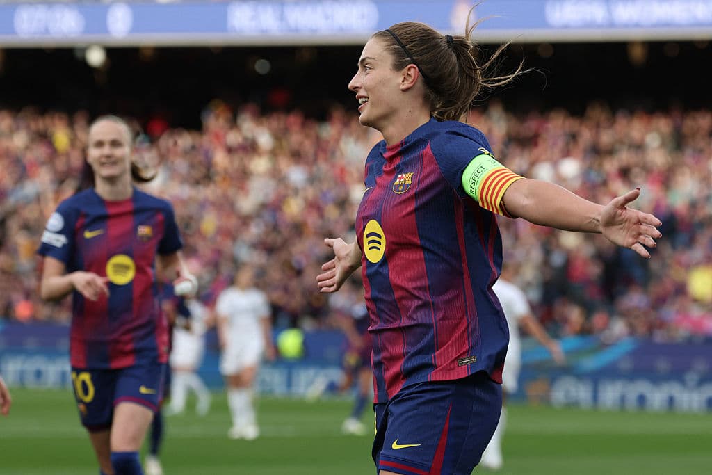 Barça Feminino into Champions semis, 12-2 on aggregate over rivals