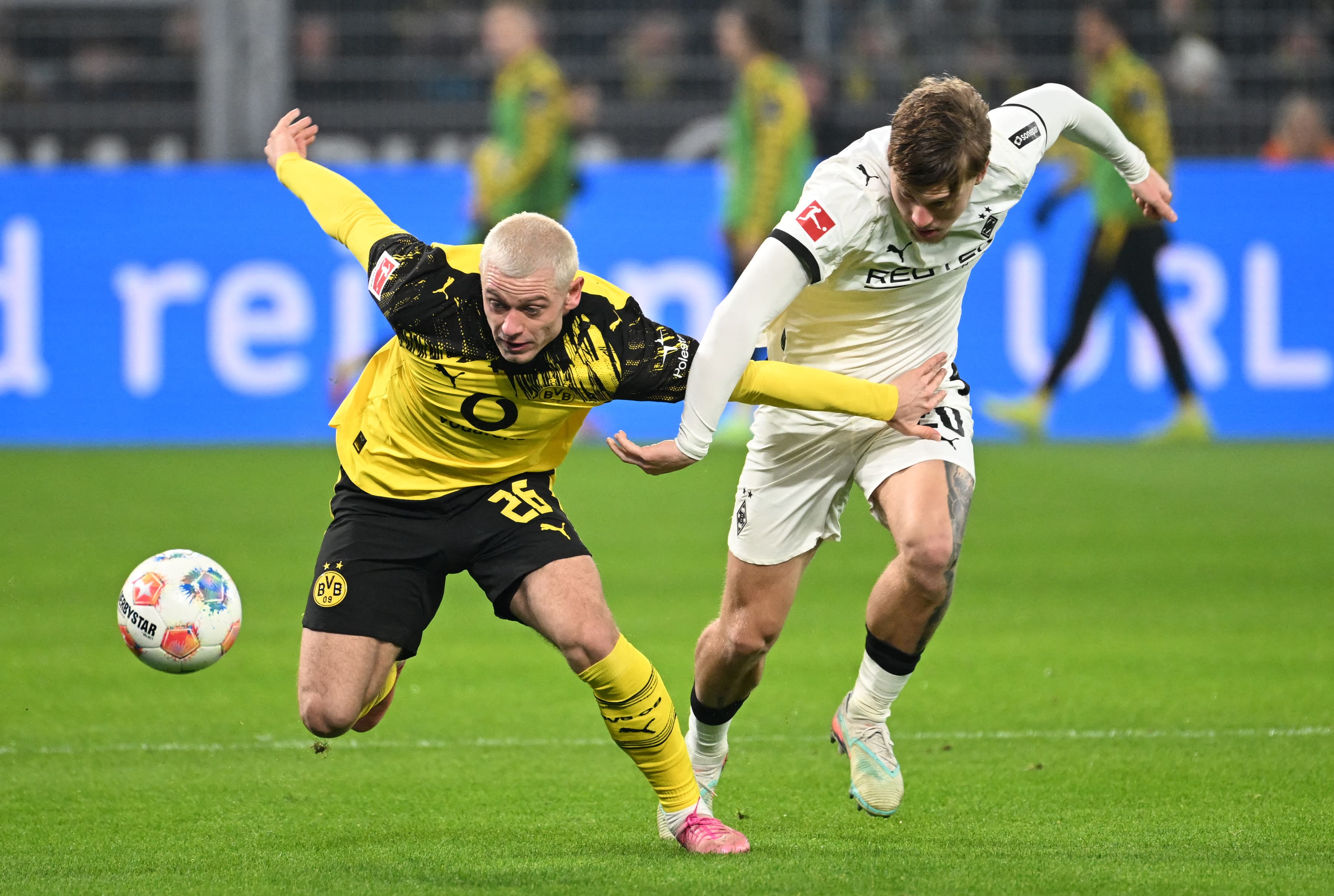 🚨 Mönchengladbach-Dortmund XIs: Two academy products start for BVB!