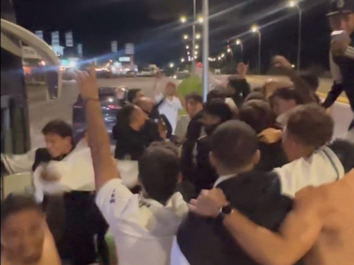 Club claim their first national title... in the street; here's why 🤯