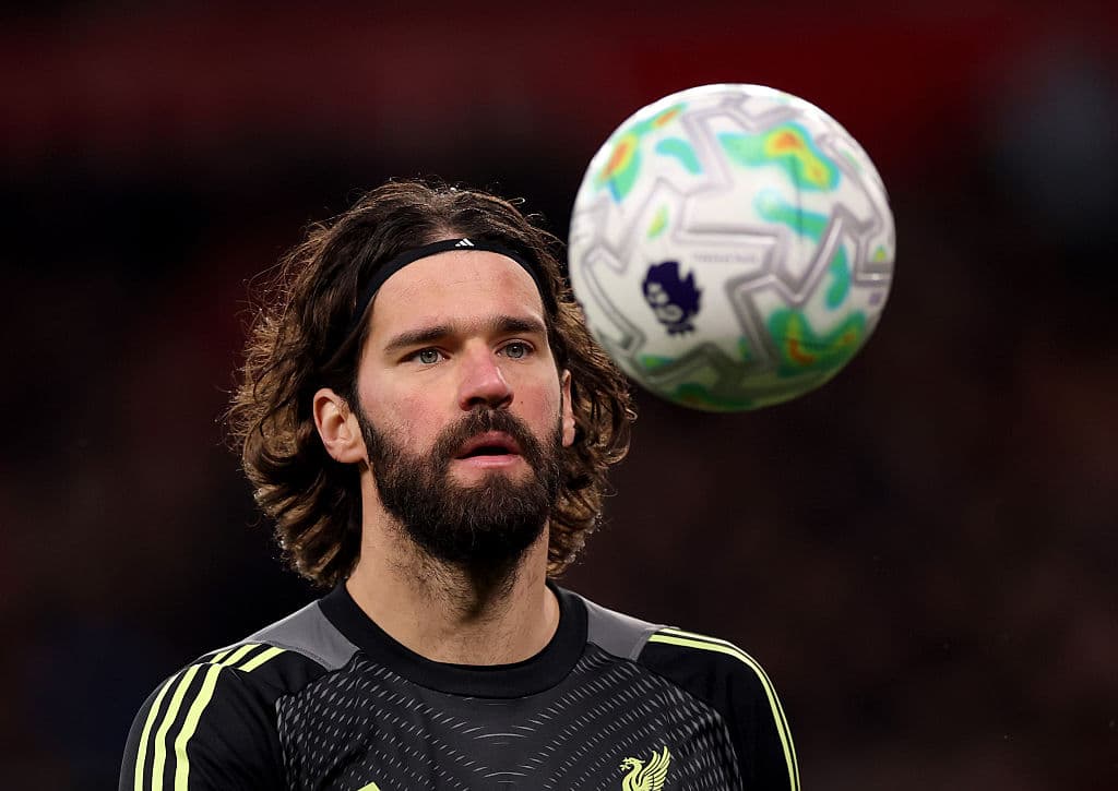 Alisson speaks out after injury concern 🏥