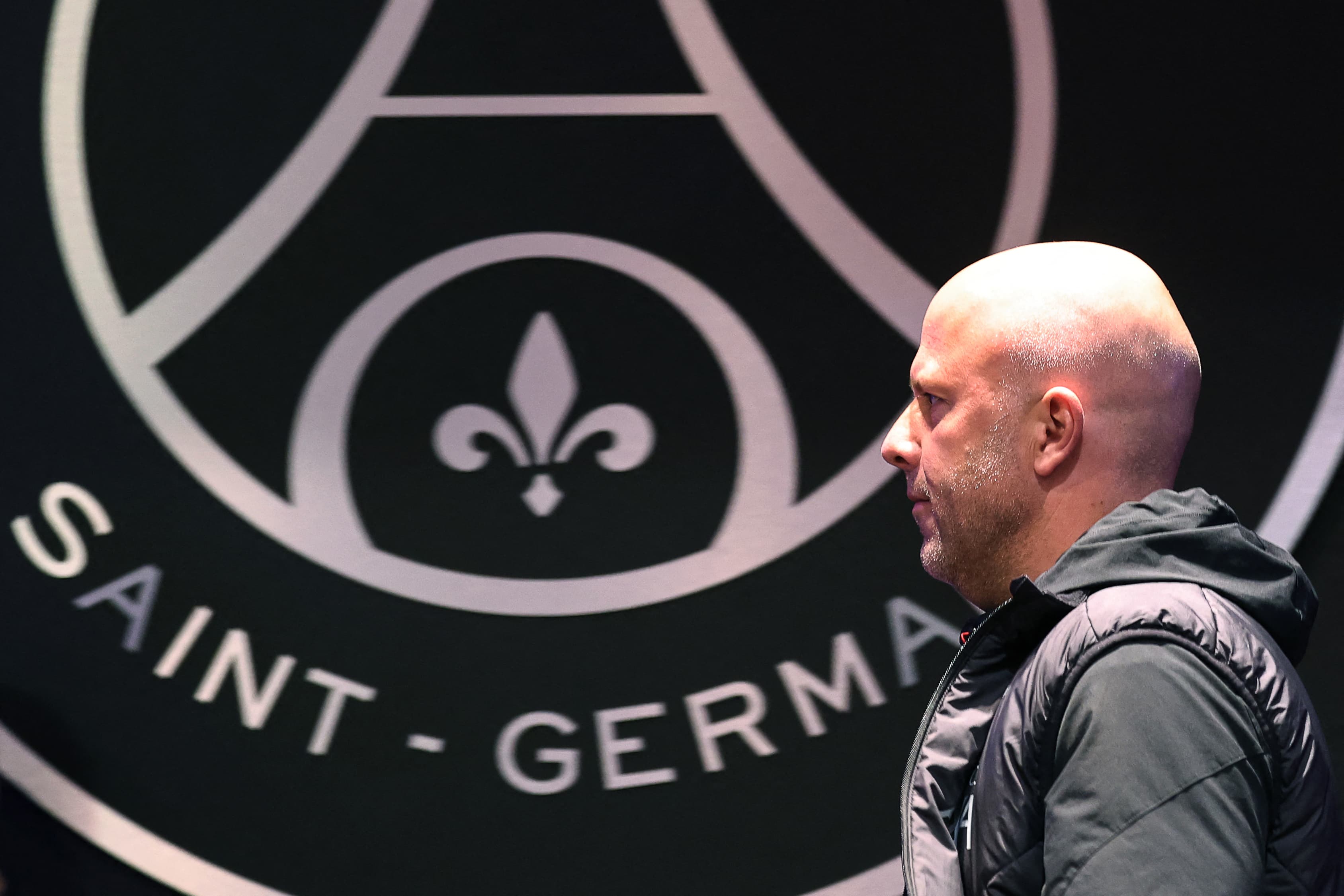🎥 Activation in Paris, Liverpool take a stroll before PSG