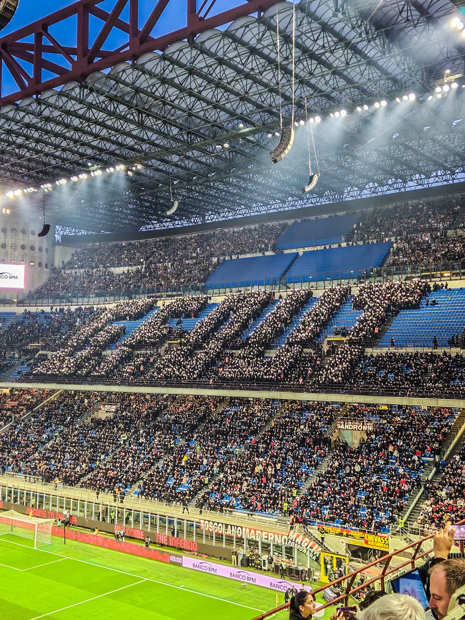 Shock protests at San Siro 😱 Curva empties, boos for Furlani and Leao ❌