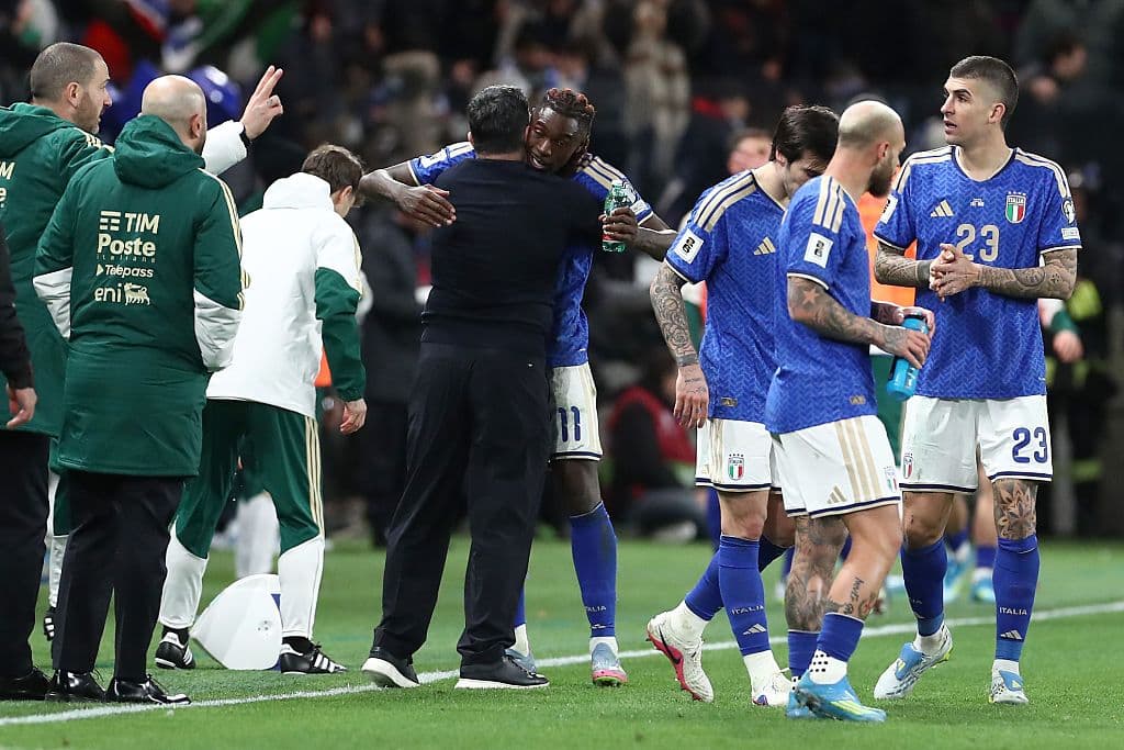 🎥 Winter weather hits national team, Italy forced to rethink