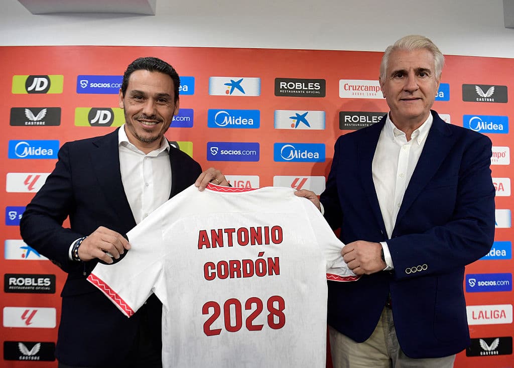 🚨 Sevilla announce the end of Antonio Cordón's spell