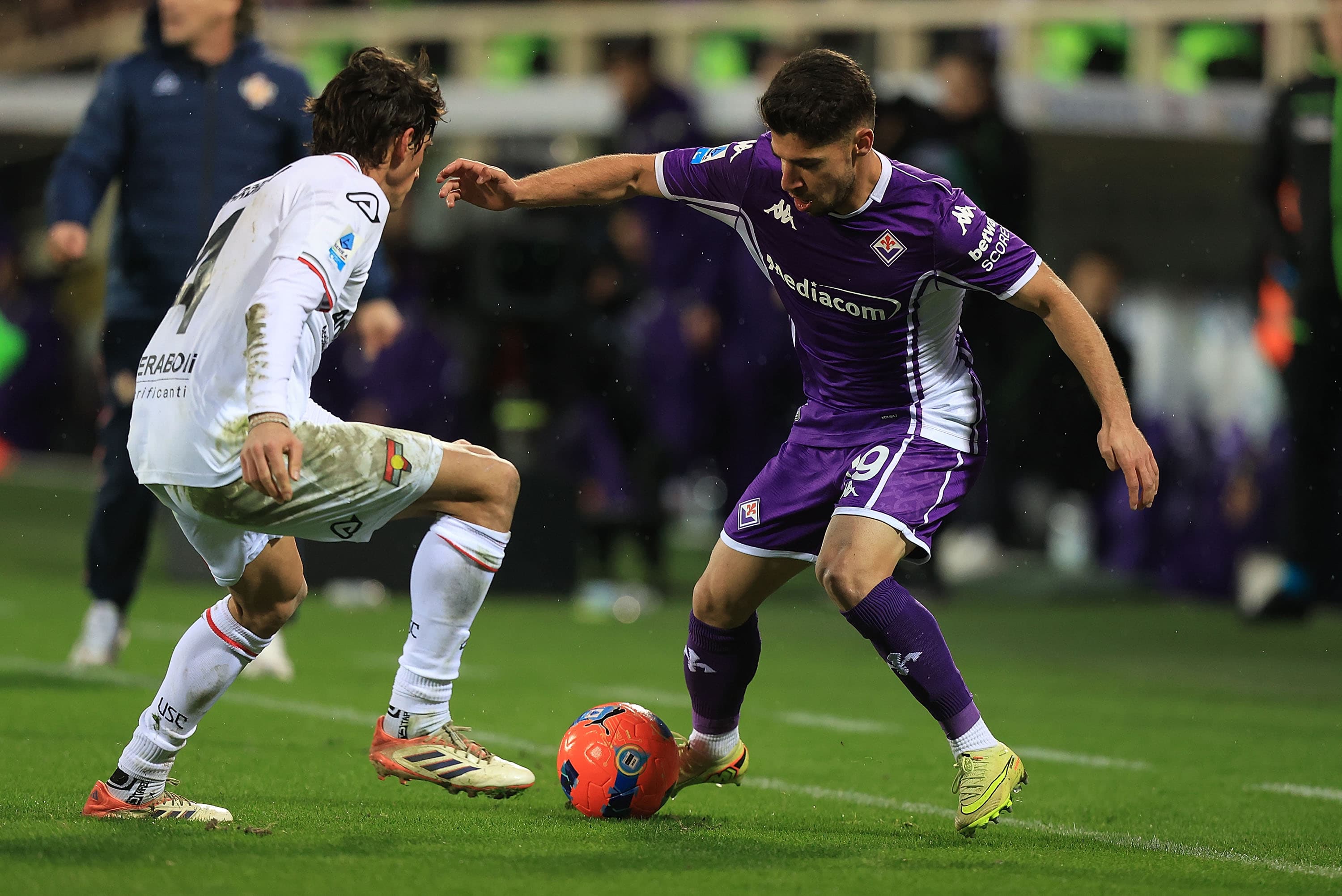 🚨 Match of Champions: Expect No Holds Barred Clash Between Juventus and AC Milan!