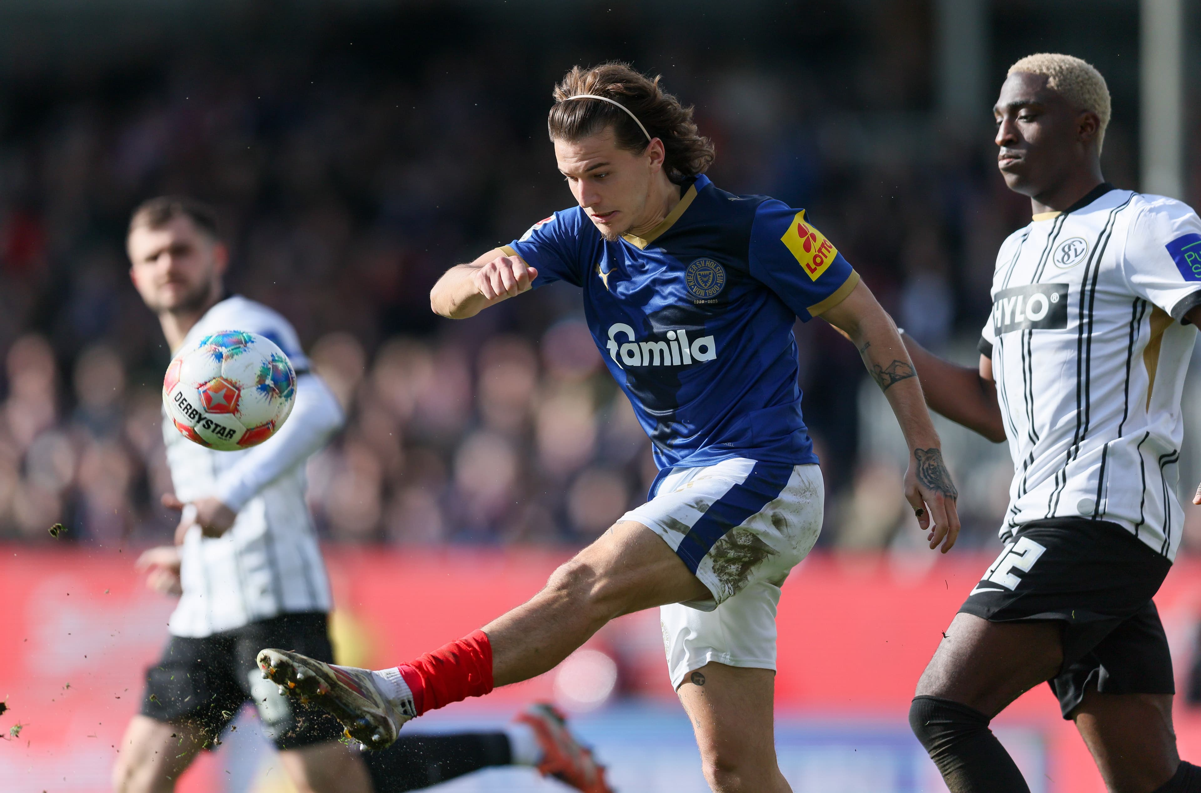 😢 That looked nasty! Will this Kiel star miss his home World Cup?