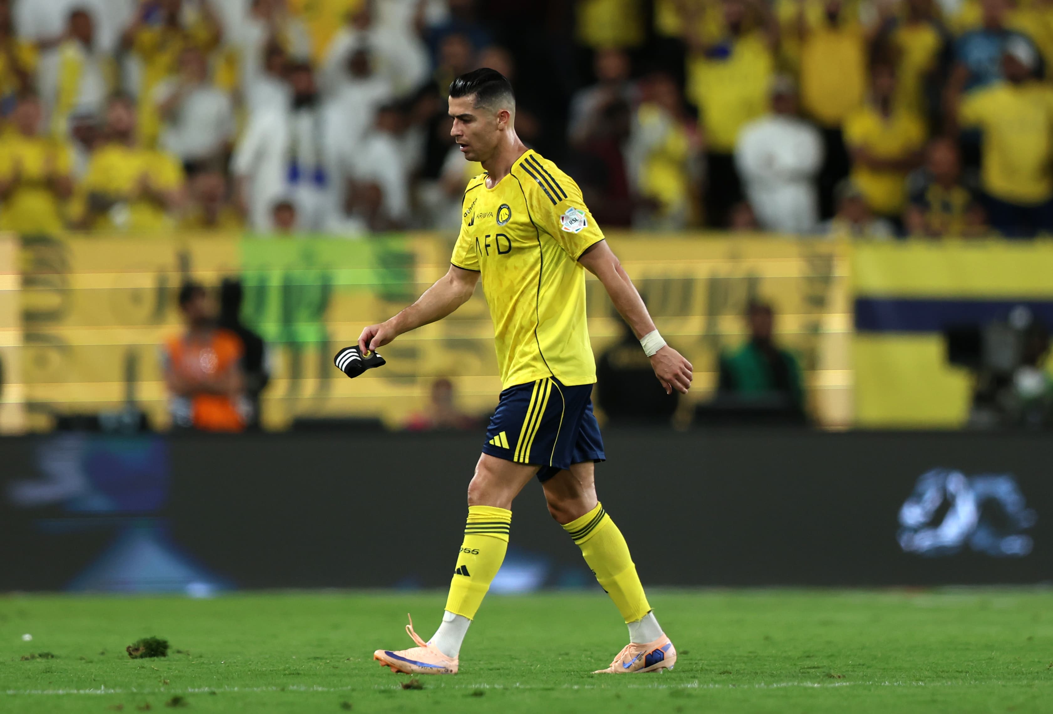 🎥 CR7 gets the shock of the century 😱