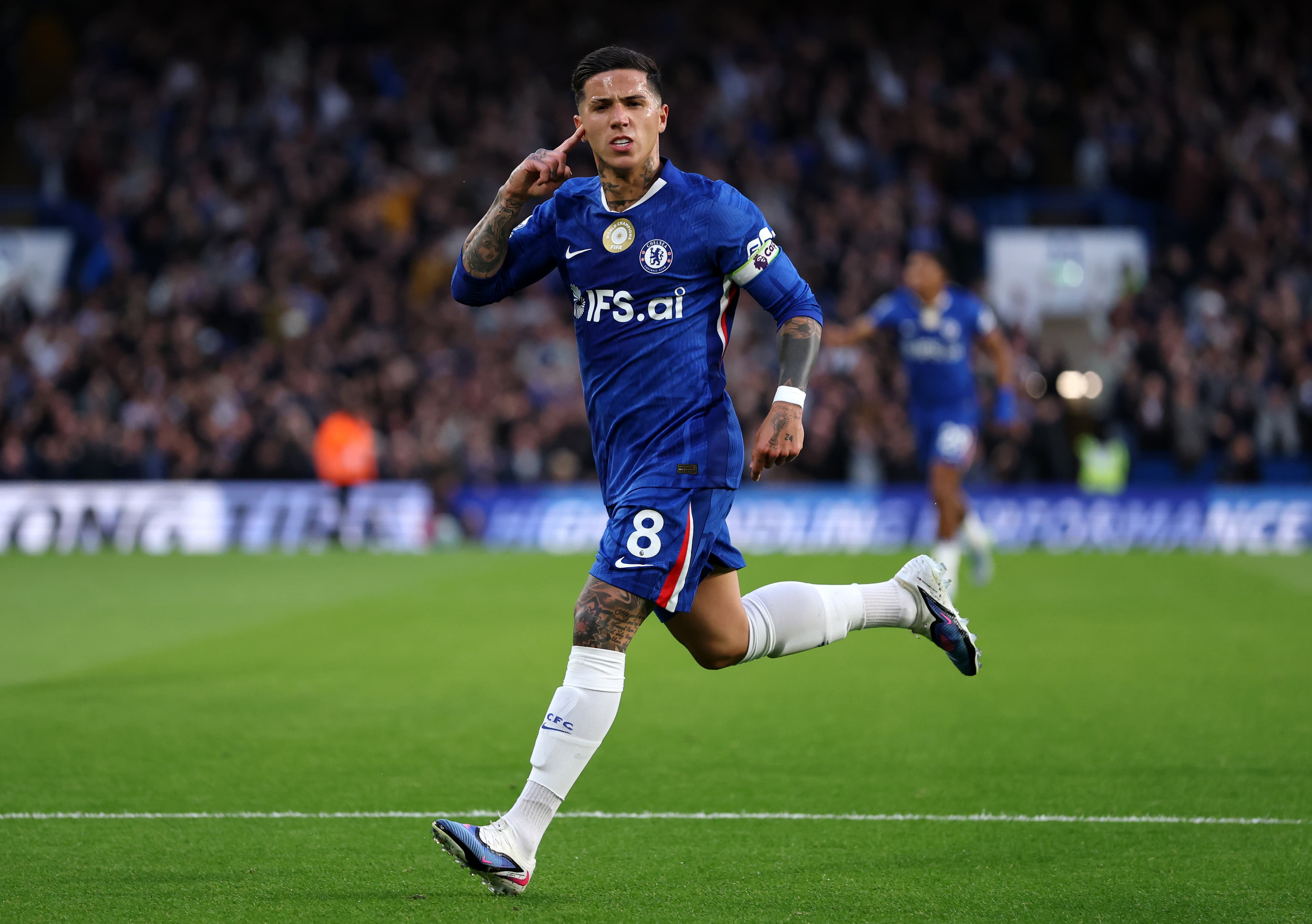 📸 Chelsea star goes into PL double figures with opener vs. Spurs 🔥