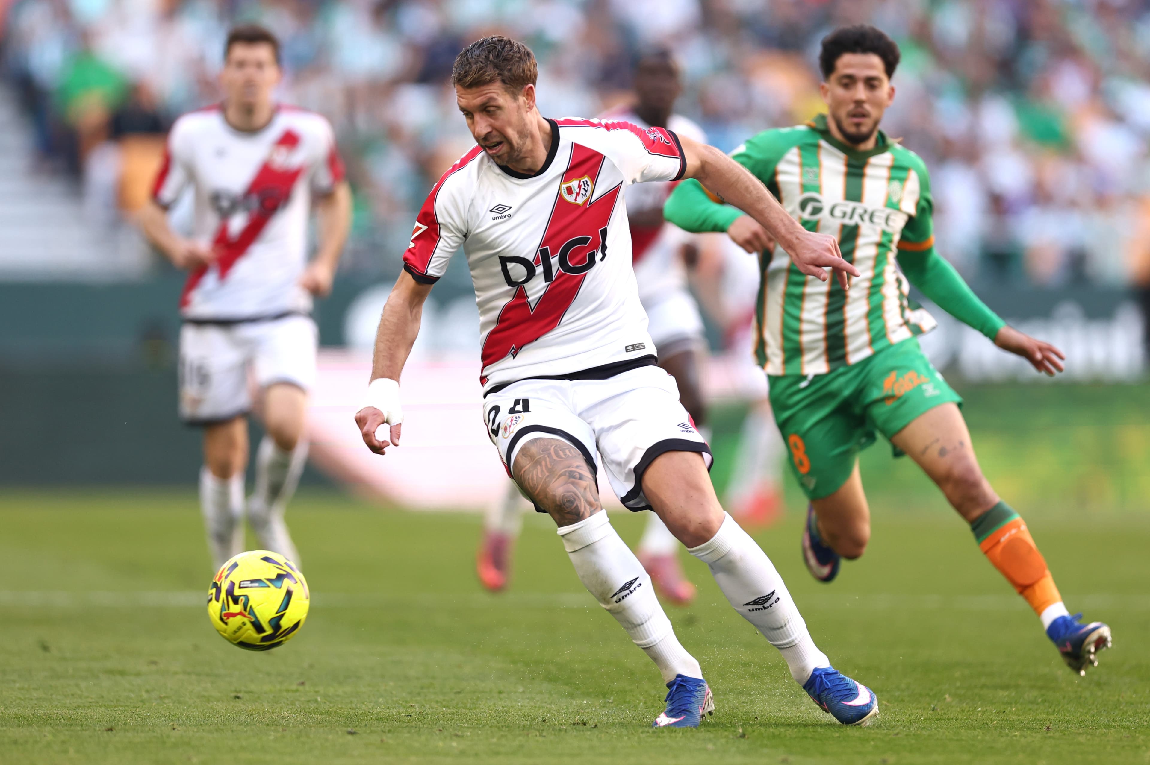 🚨Official: Rayo Vallecano confirm Lejeune renewal