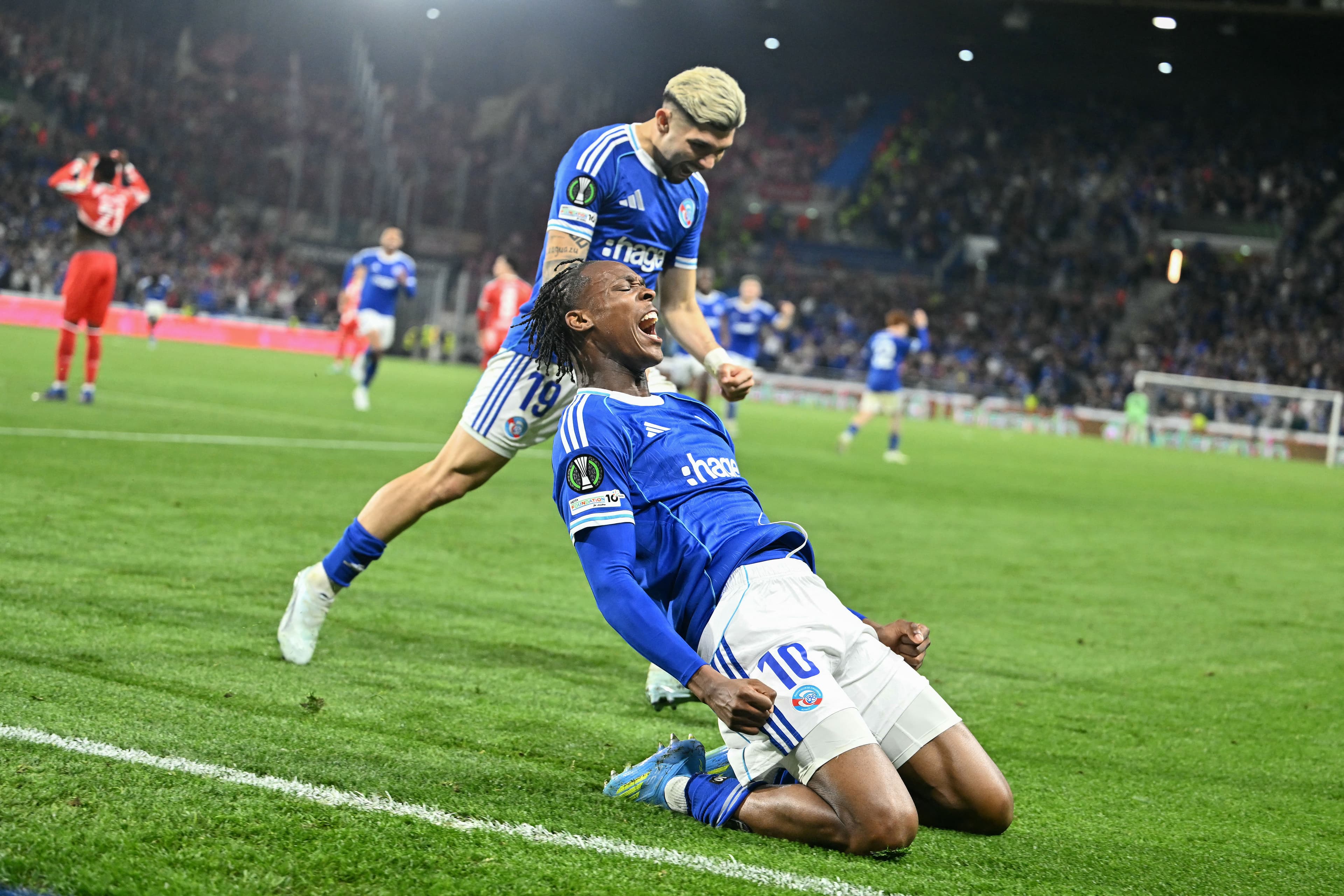 ☕️🥐 FC Breakfast: historic Strasbourg 💪, tribute to Panichelli 🥹