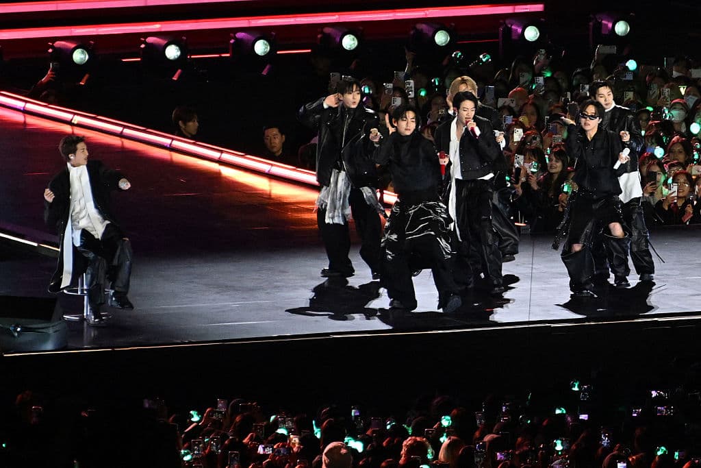 🚨 Shakira, BTS and Madonna to headline the World Cup half-time show