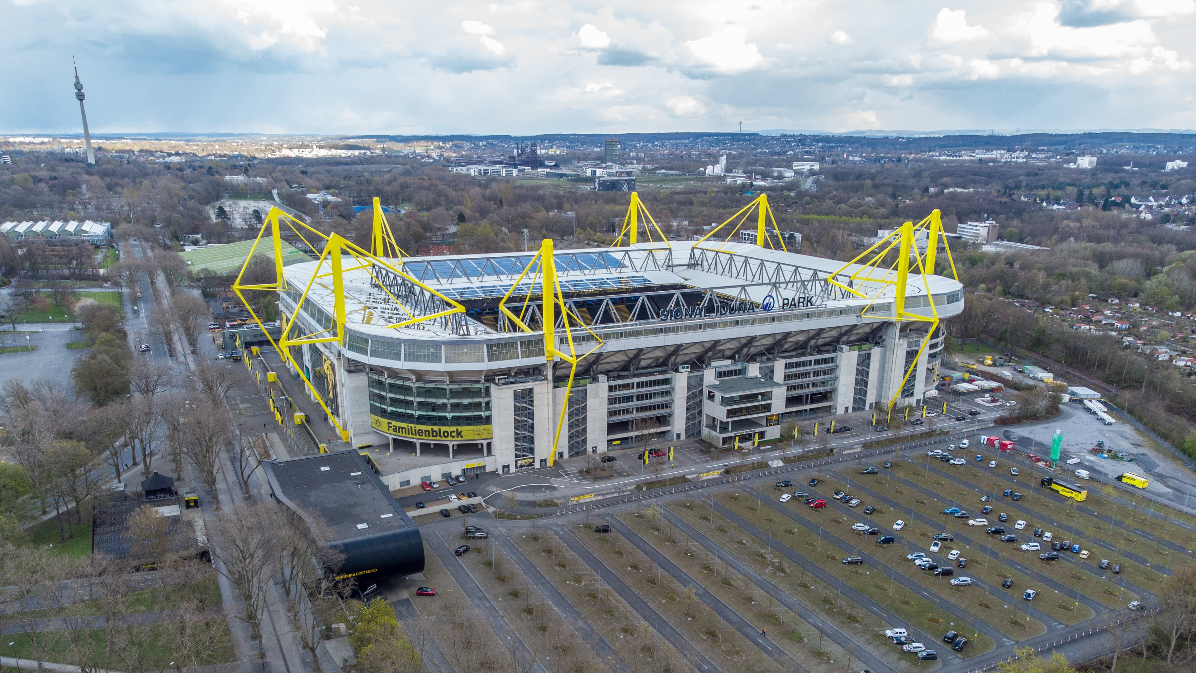 🎥 Built like Dortmund! BVB's new home shirt for 26/27