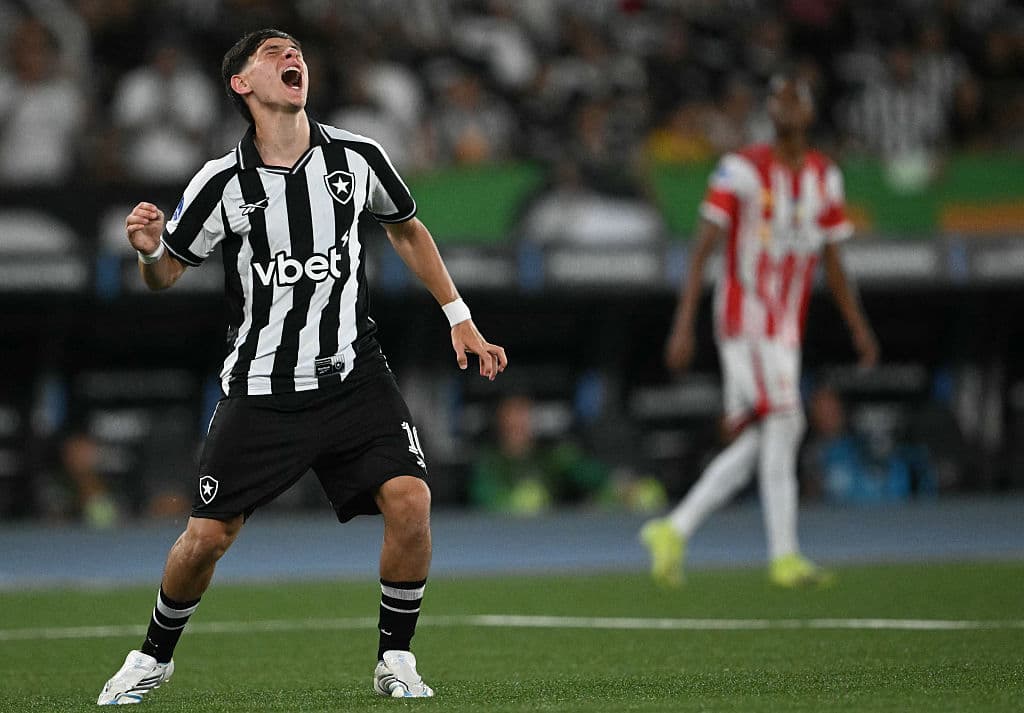 Botafogo overwhelm Petrolero, go clear in Copa Sul-Americana 📹