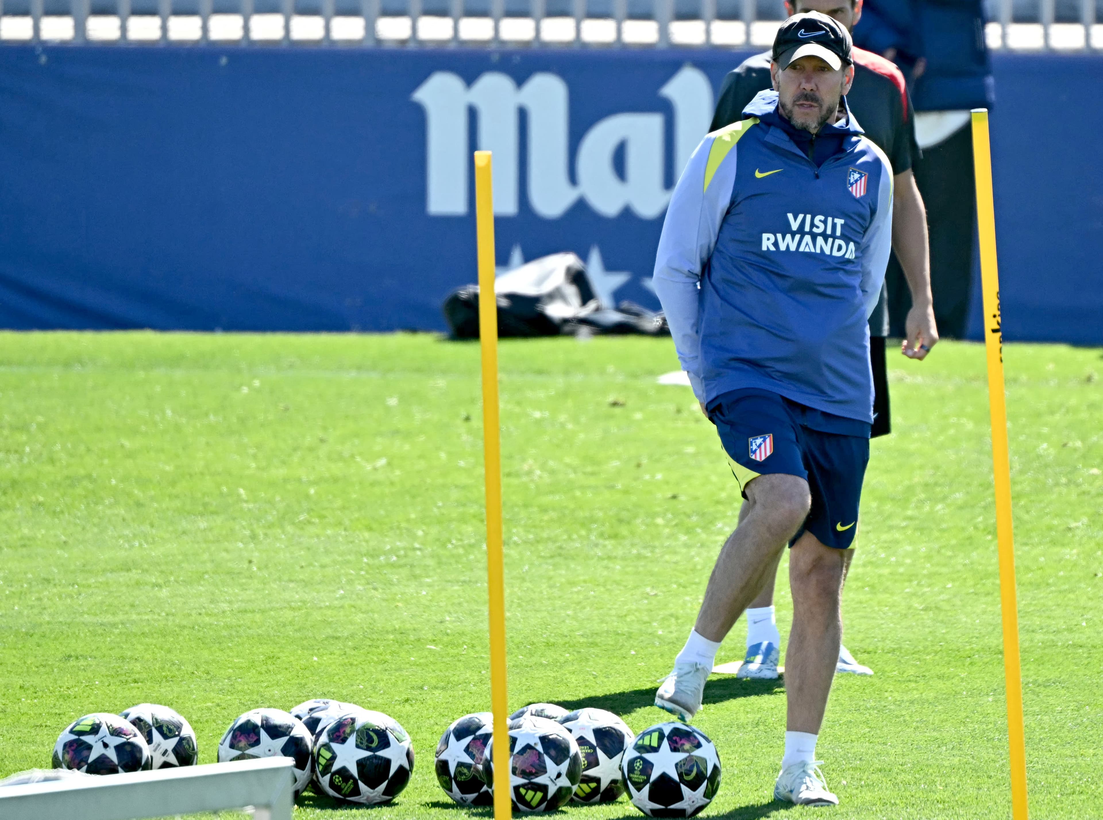 ❌ Barrios not in the squad to face Barcelona