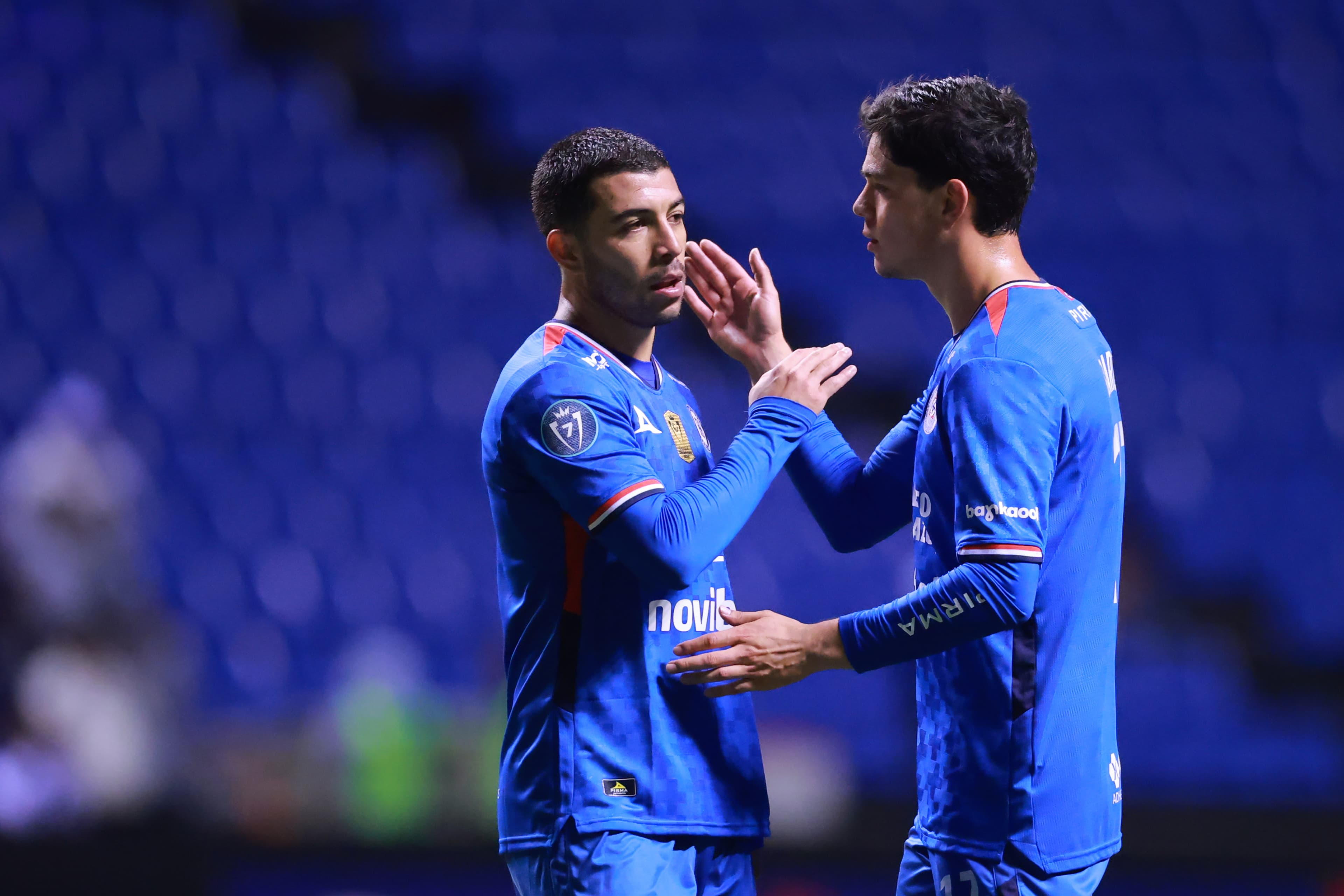 🚨 ¡Cruz Azul Se Porta Terribles en Estupenda 5-0 Dominación Over Rayados!